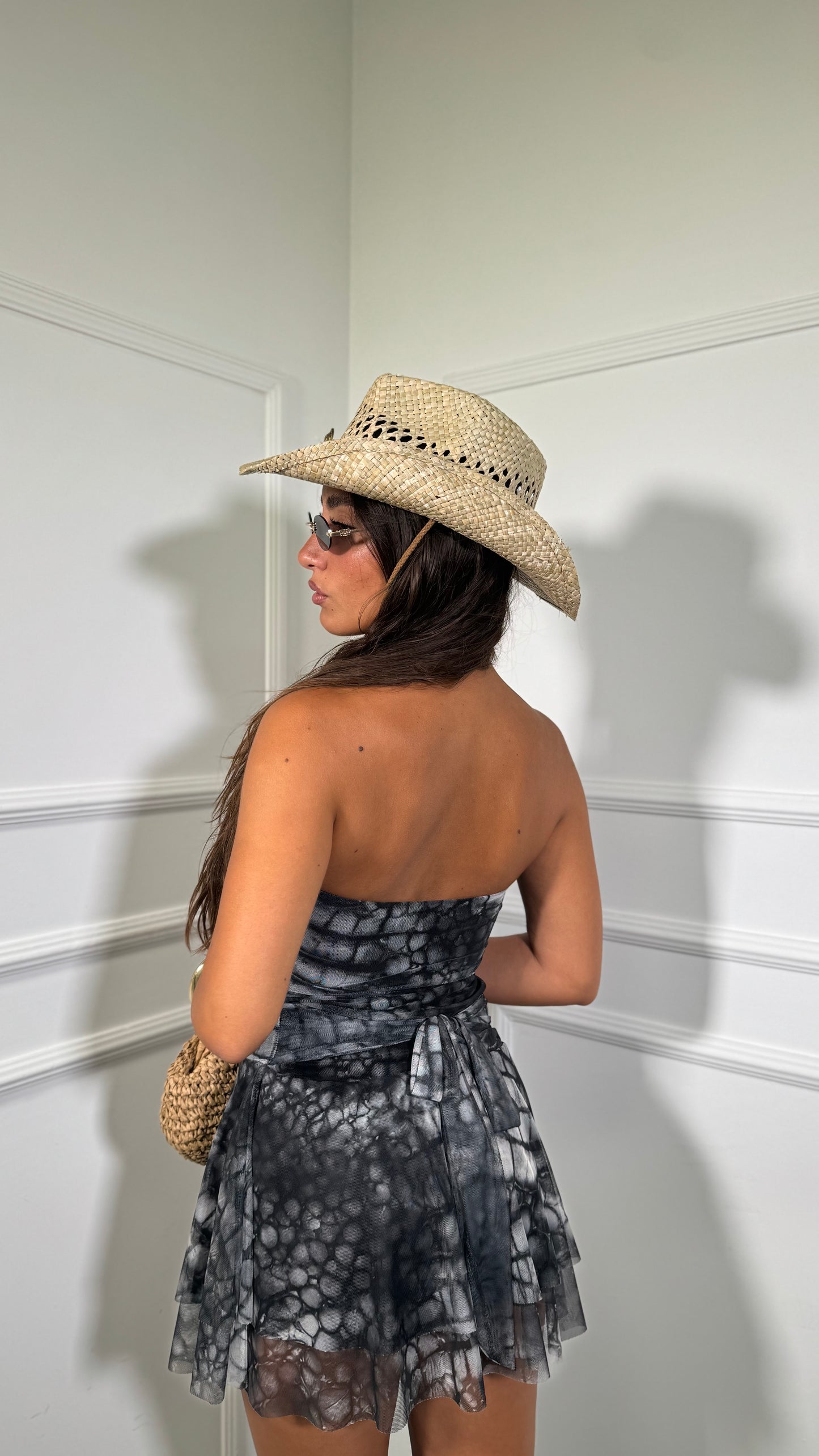 Abito corto a fascia in chiffon Goy nero 54629