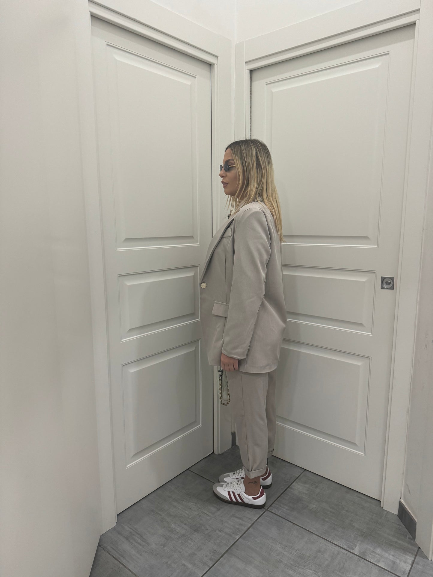 Tailleur Linda sabbia