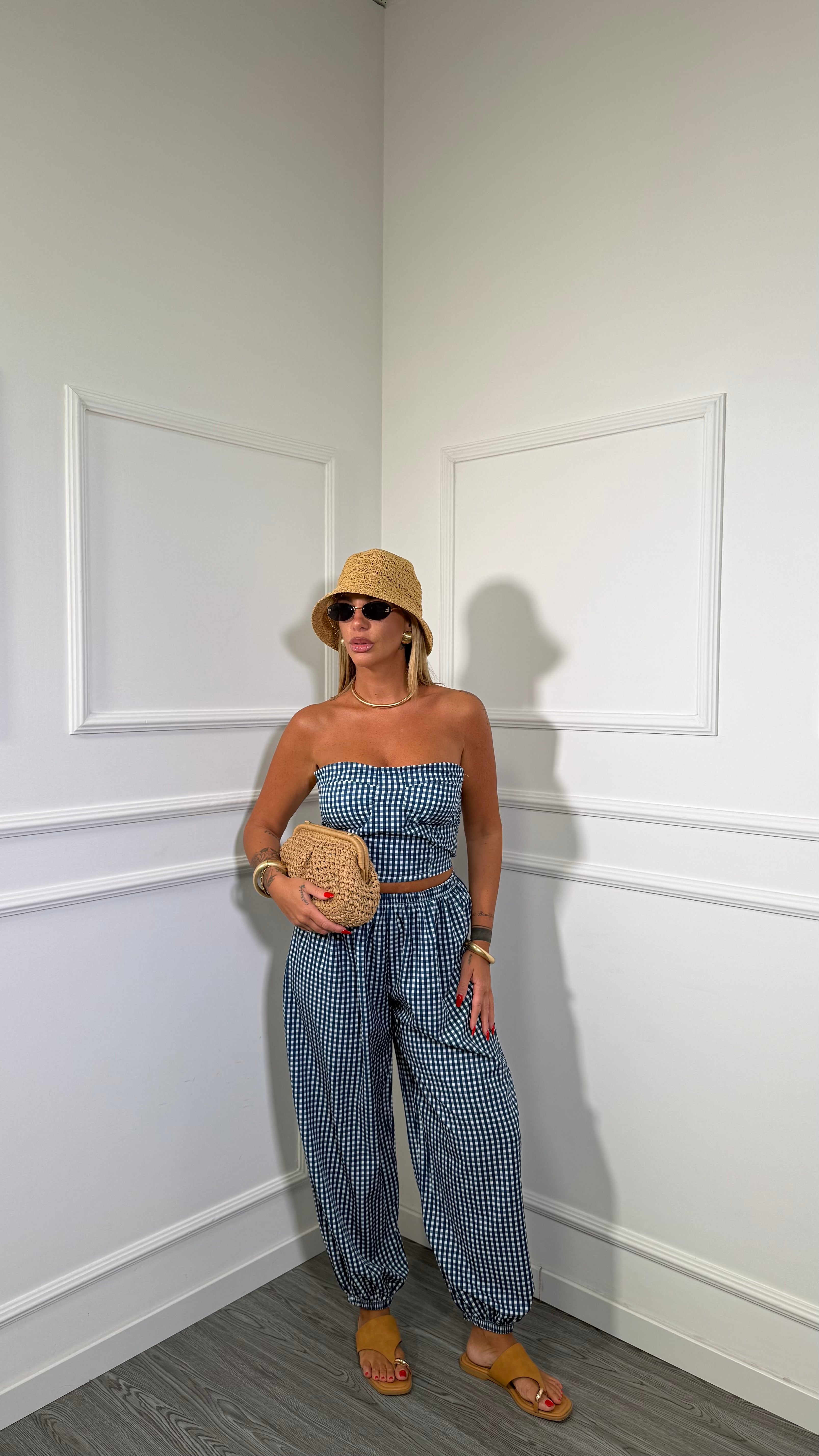 Coordinato a quadretti con top a fascia Mirea blu