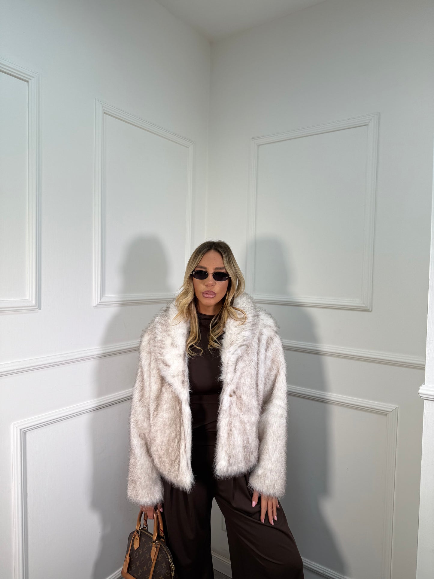 Ecofur con chiusura bottone Ginevra 2665