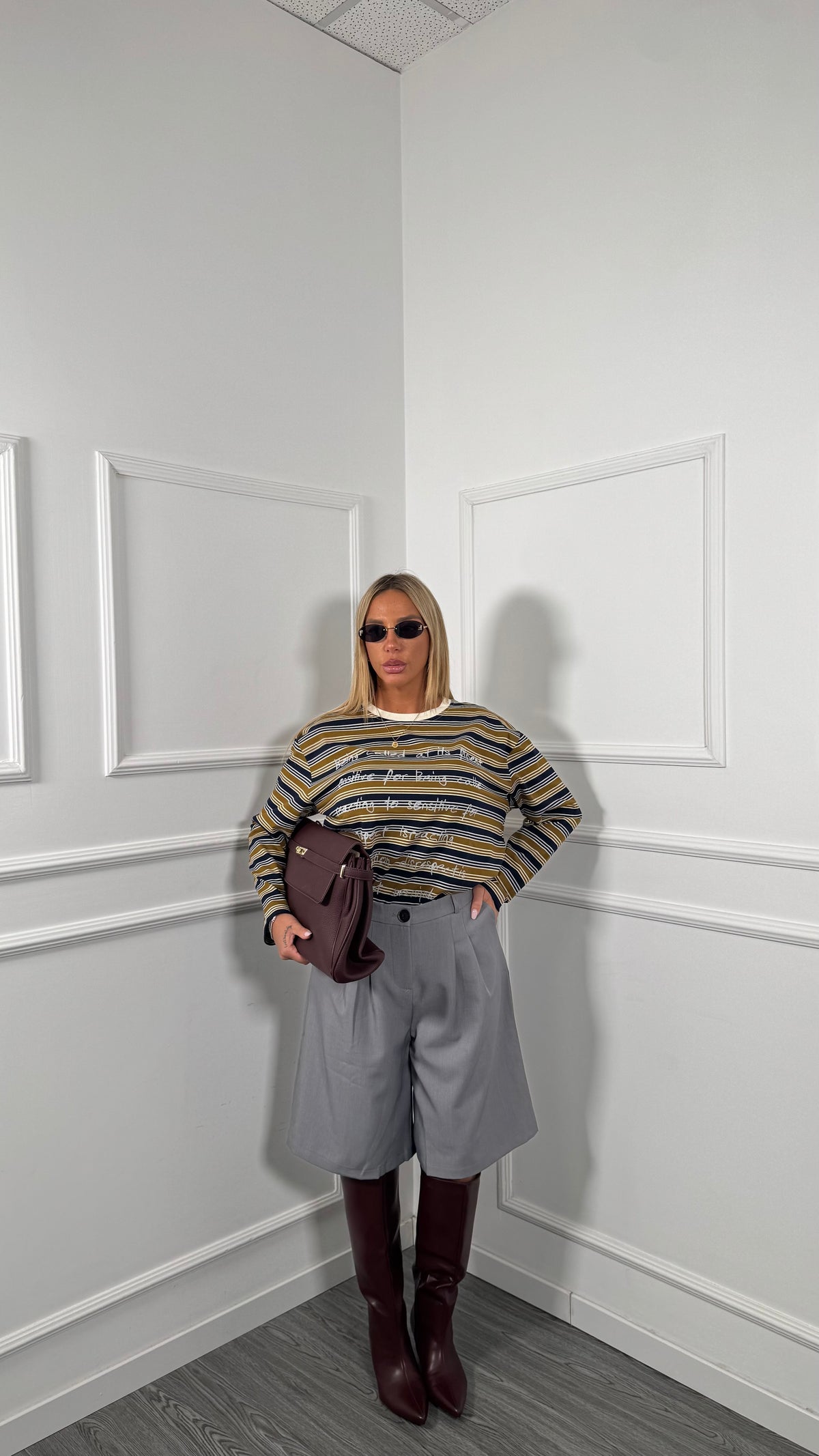 Bermuda in crepe Brooklyn grigio 2810