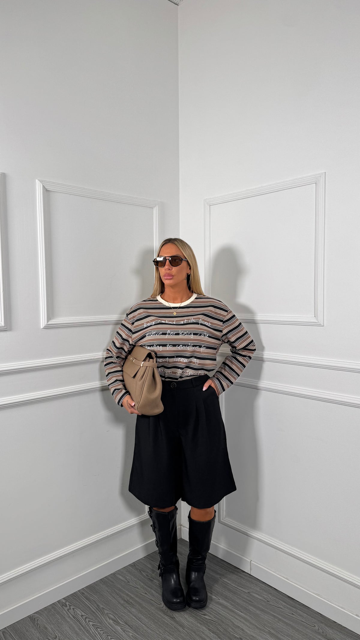 Bermuda in crepe Brooklyn nero 2810