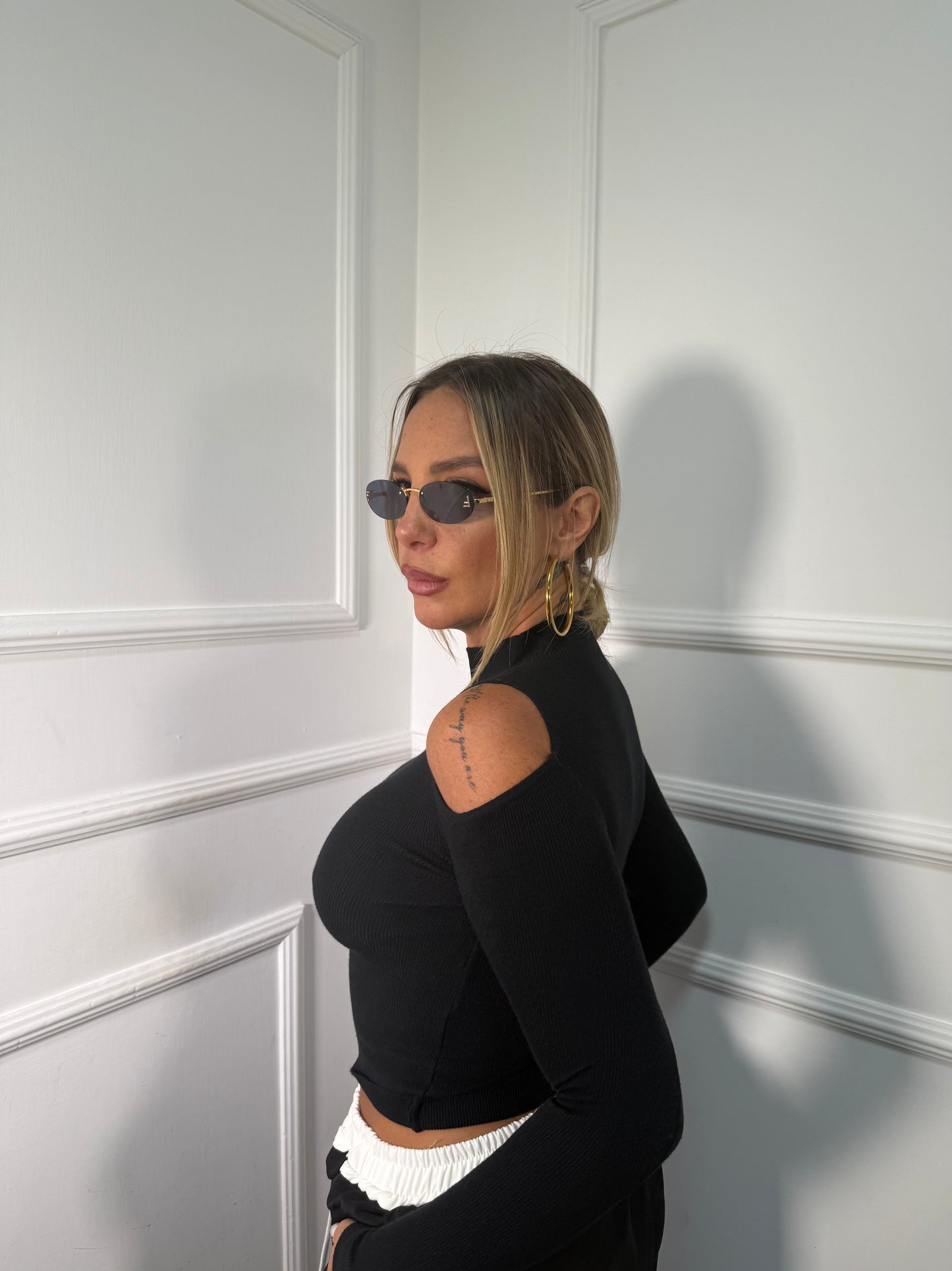 Maglioncino a costine lana rasata Harmony nero ty8505