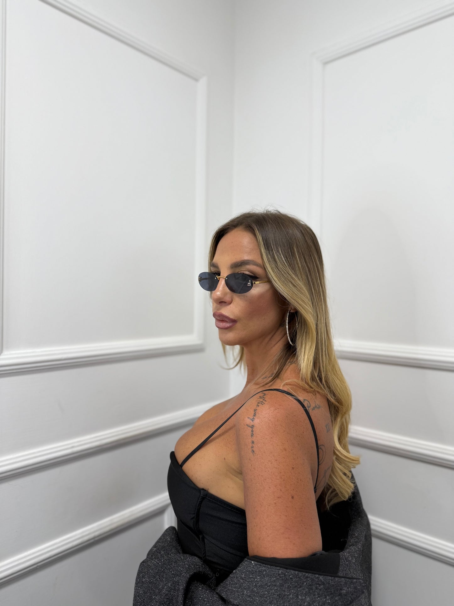 Top scollo a cuore in lycra nero 25740