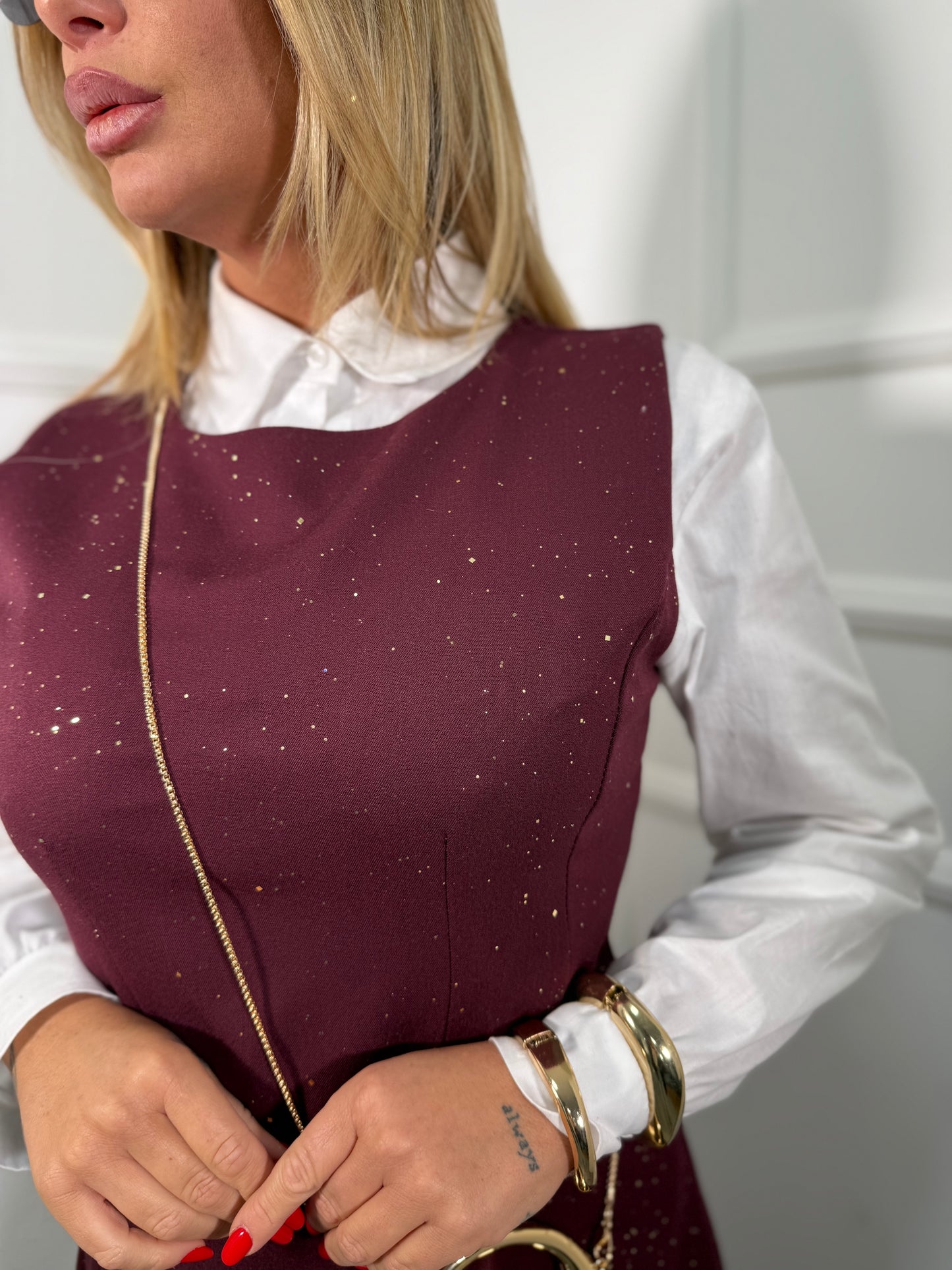 Abito smanicato con micro strass Kety bordeaux my58399