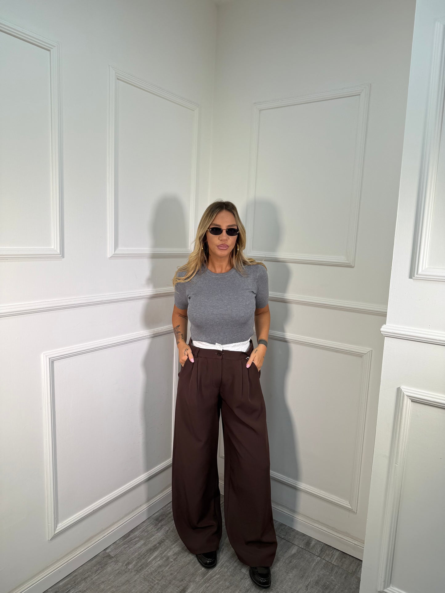 Pantaloni palazzo con doppio bustino elastico marrone m12520