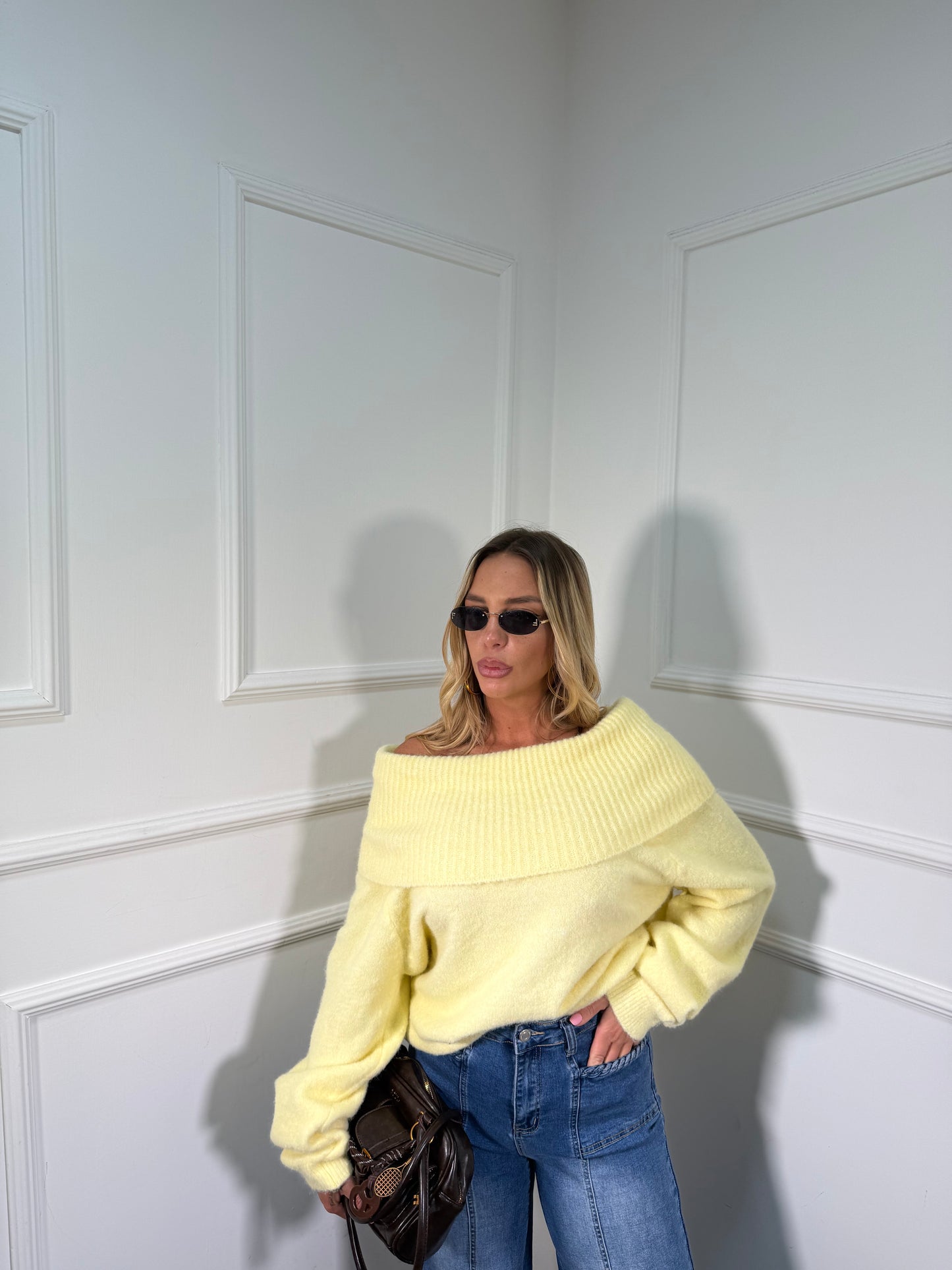 Maxi pull scollo a barca Candy giallo pastello 33895