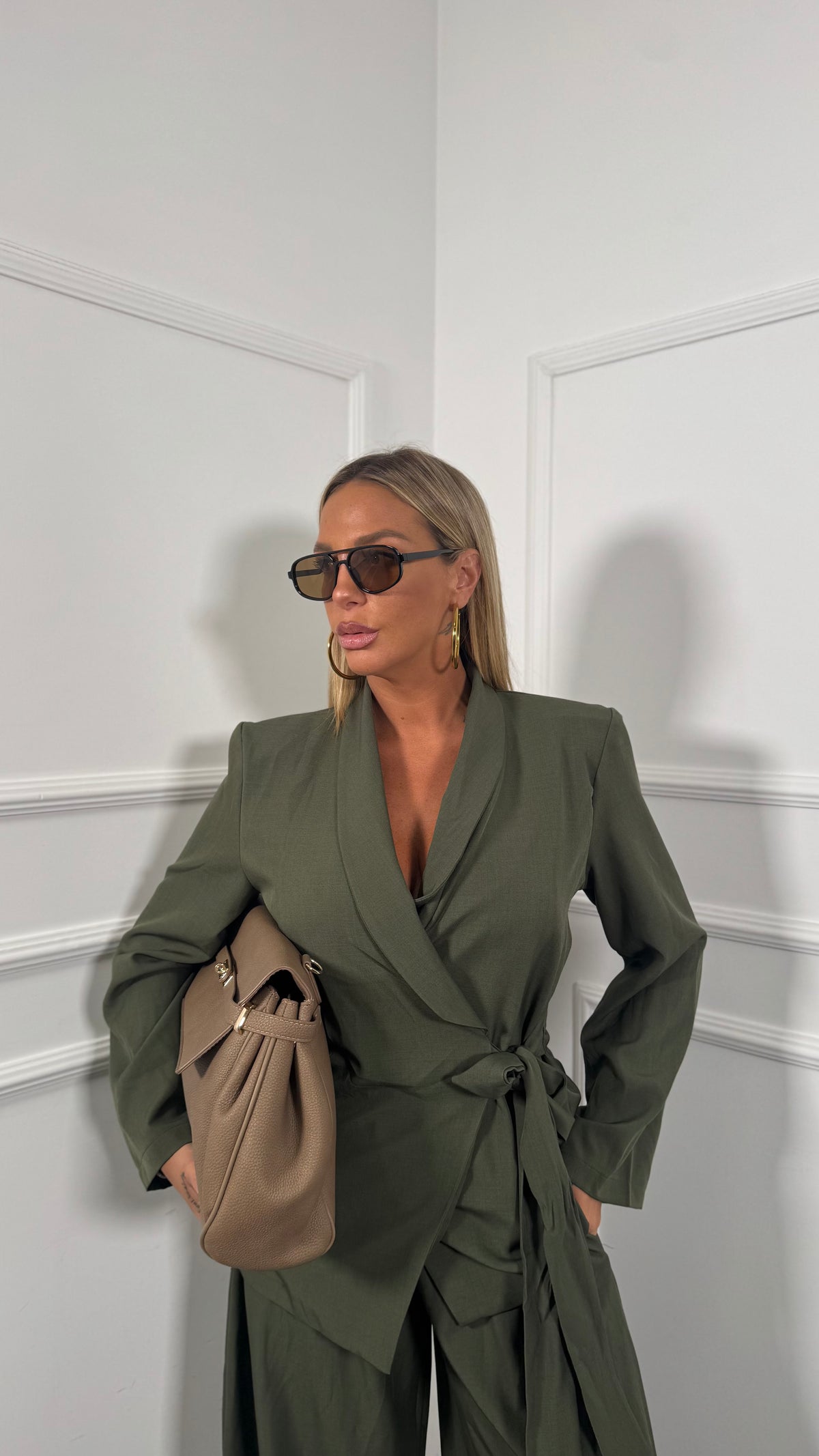 Tailleur con giacca a portafoglio Woman verde militare 7162
