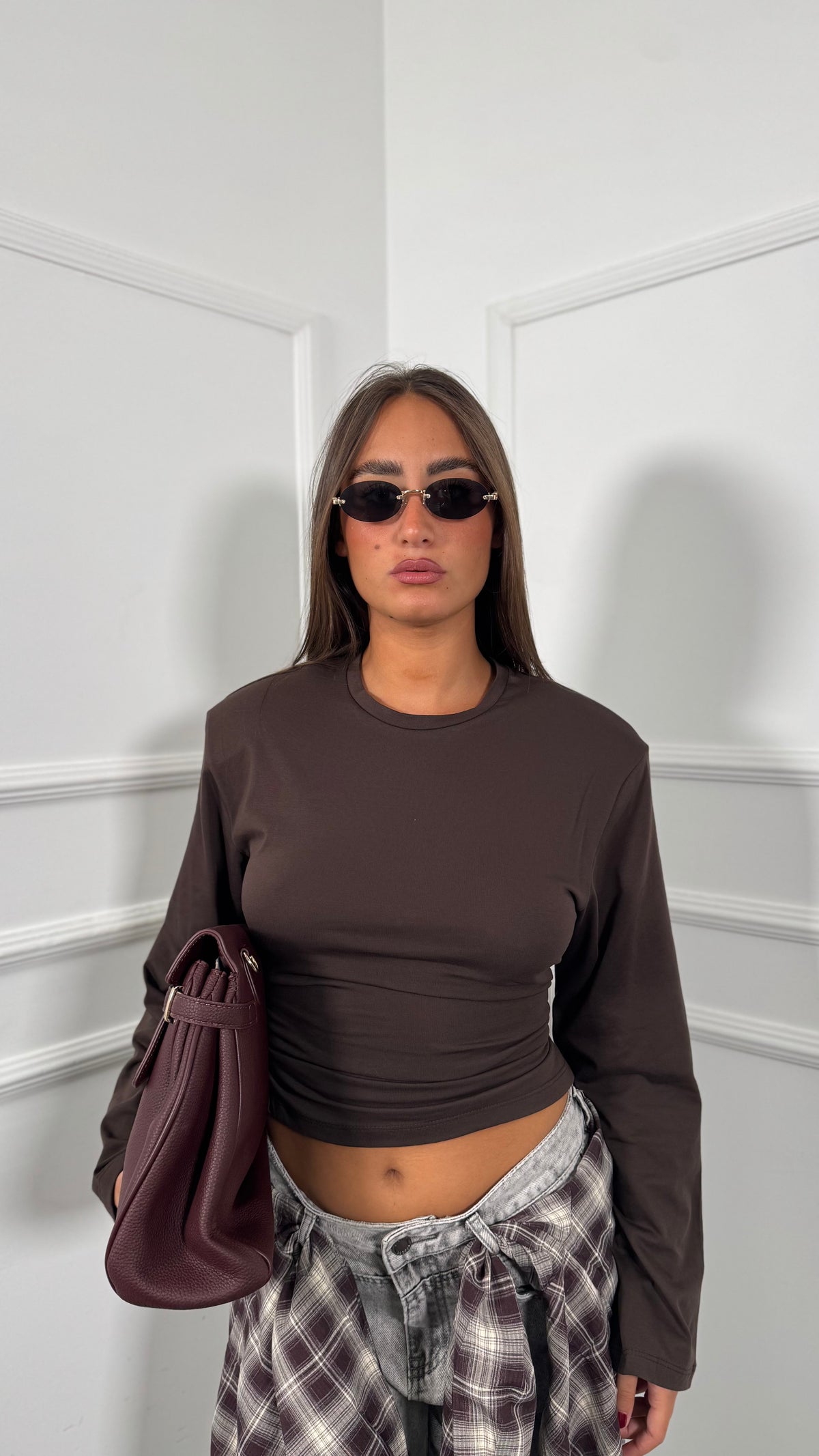 Shirt manica a campana con spalline cioccolato jw1987