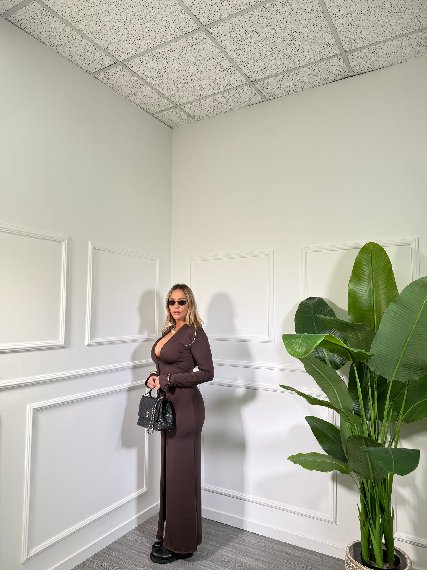 Chemisier midi scollo a V in lycra Amelia cioccolato 2288
