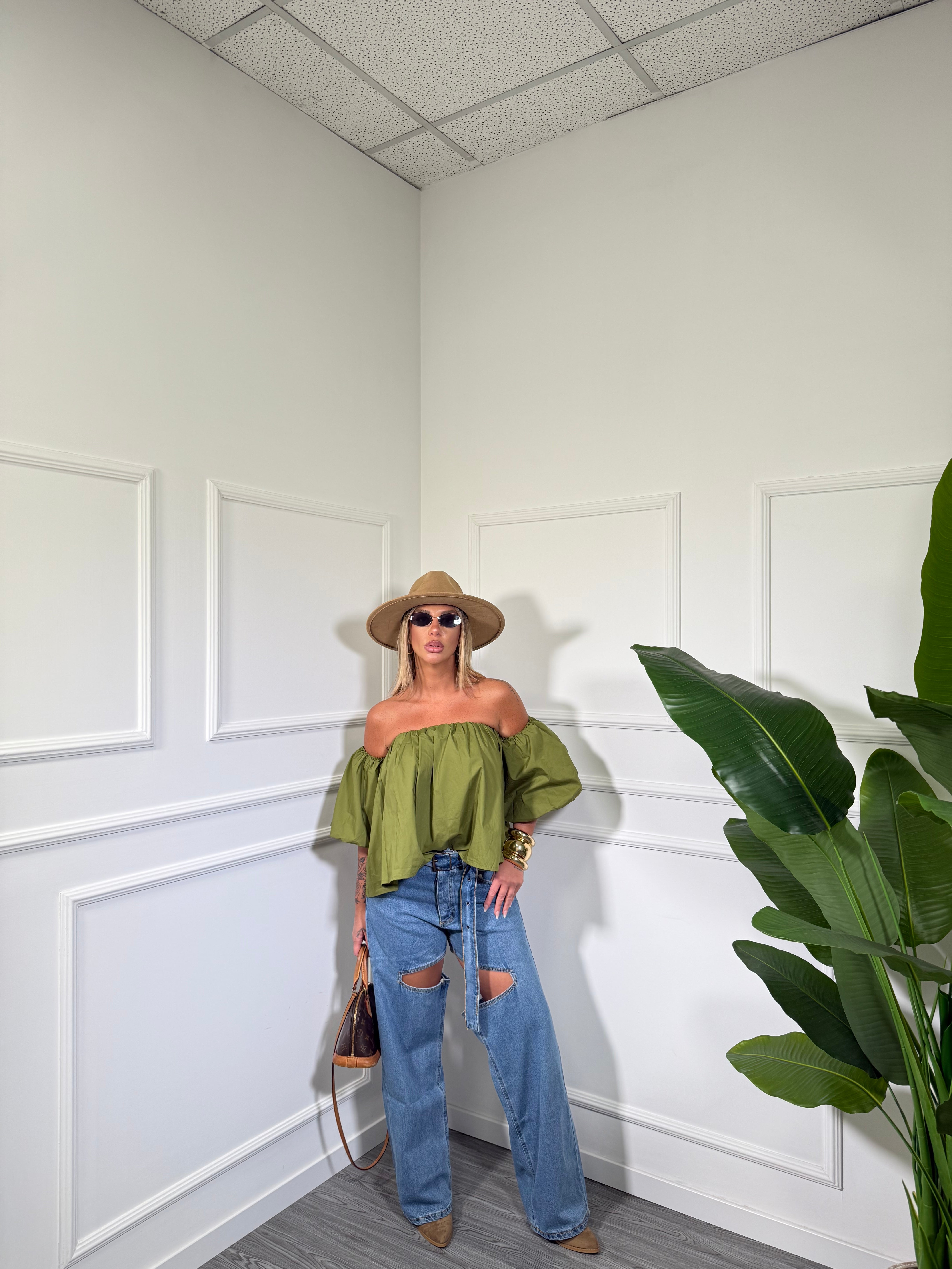 Jeans palazzo Cut out lavaggio medio gb107
