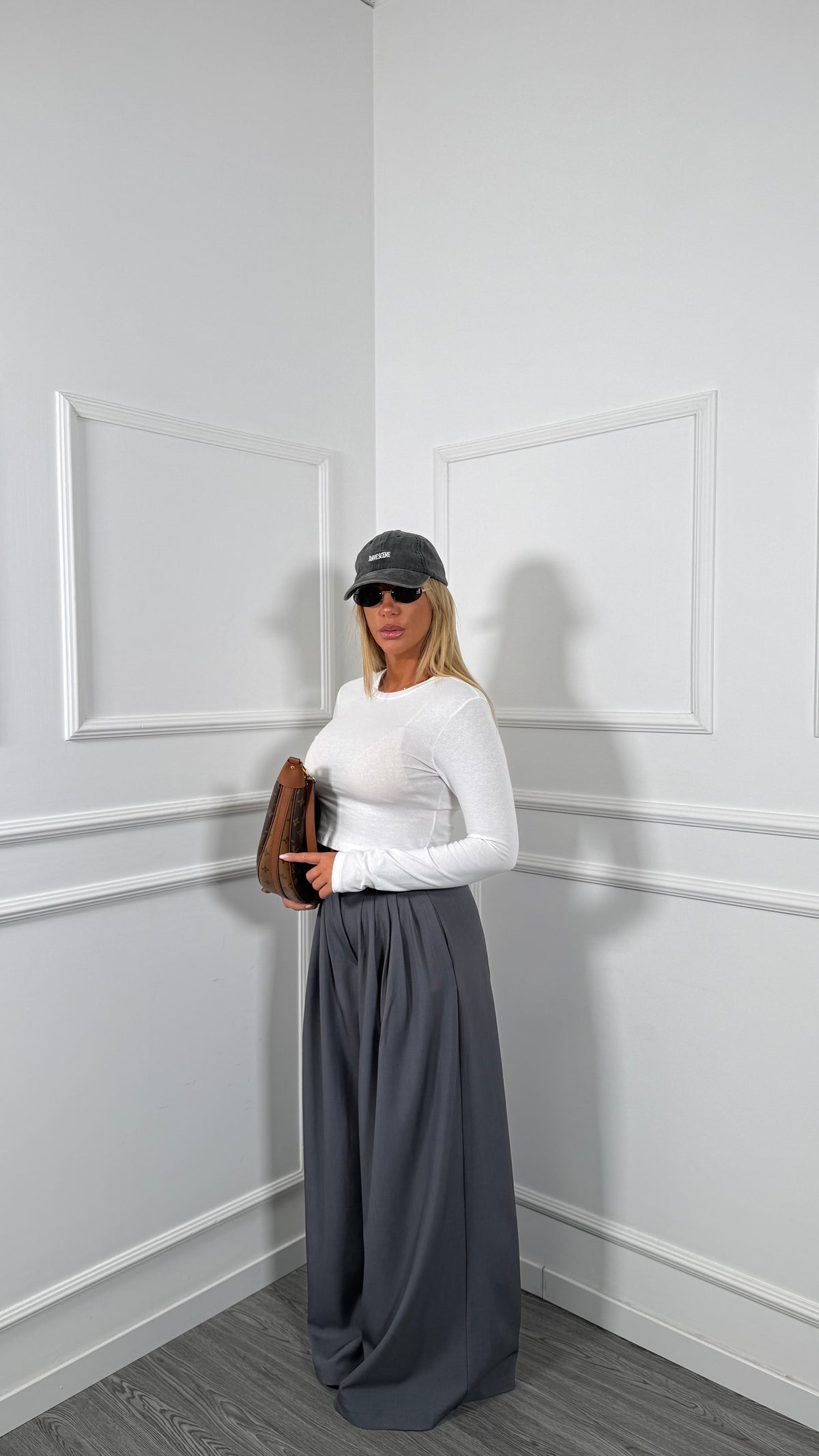 Pantaloni palazzo con pinces All Day grigio 66983