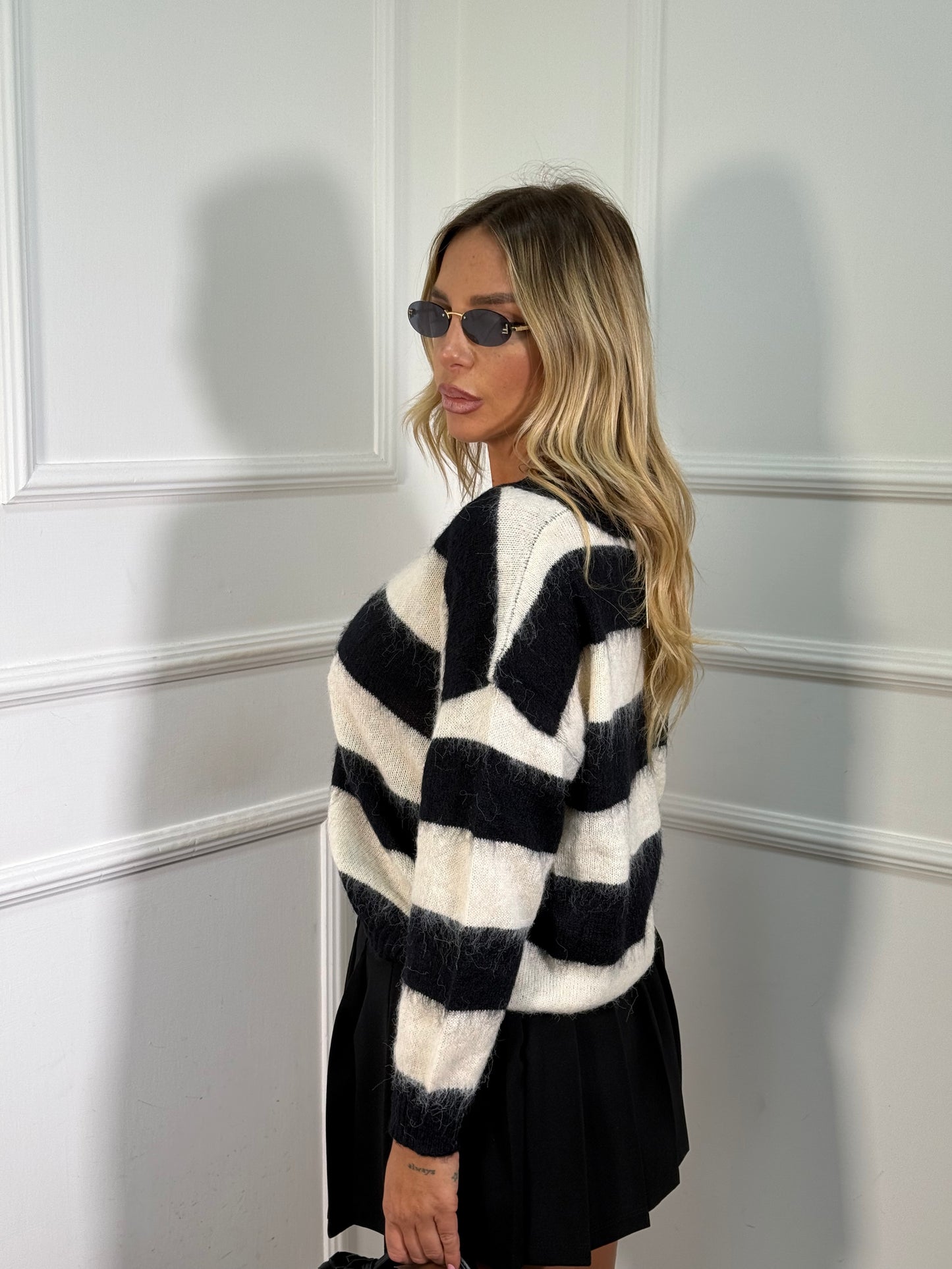 Maglioncino scollo a V in lana cotta Soft bianco/nero 3055