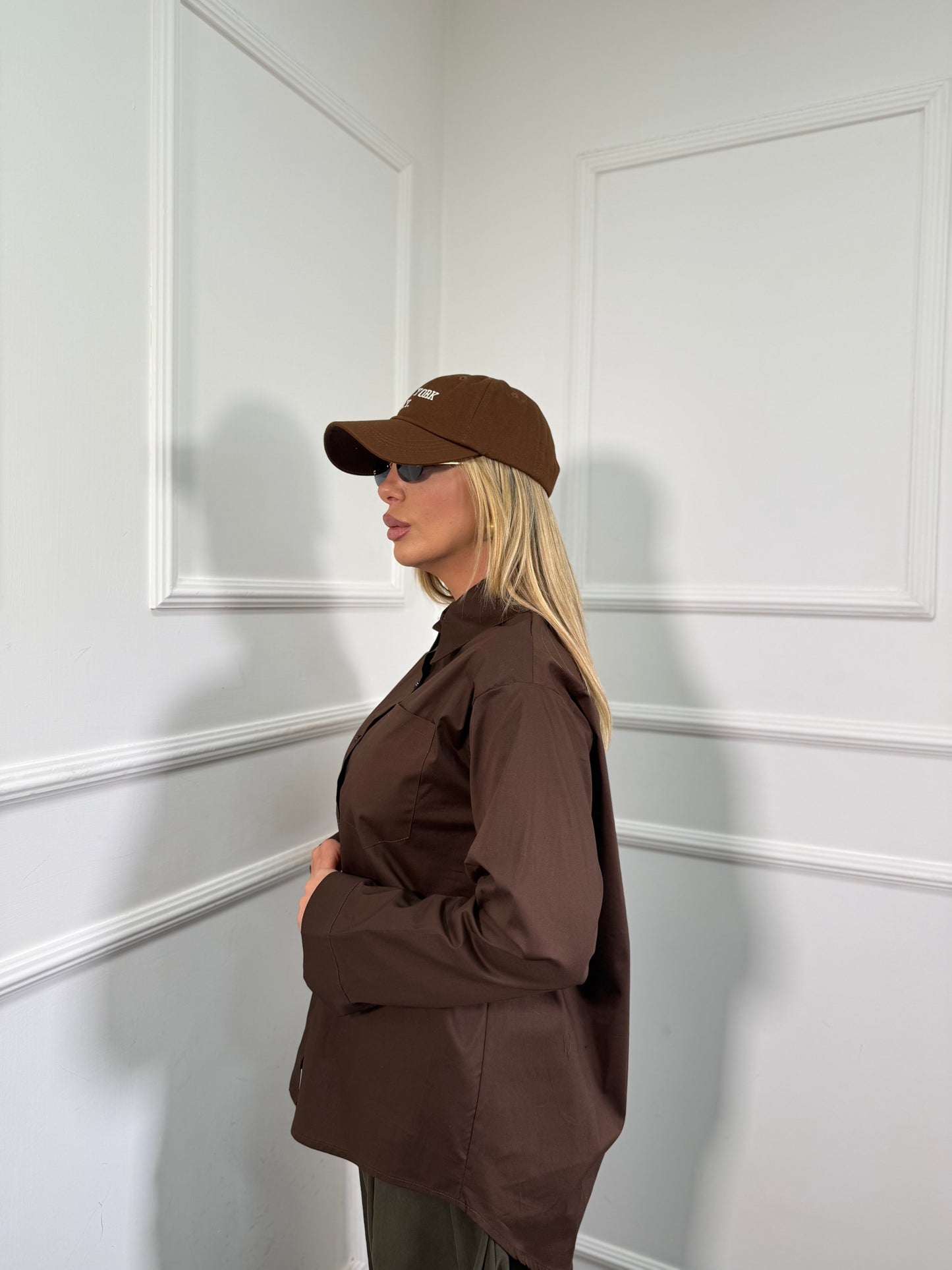 Camicia in cotone oversize Basic cioccolato 22588