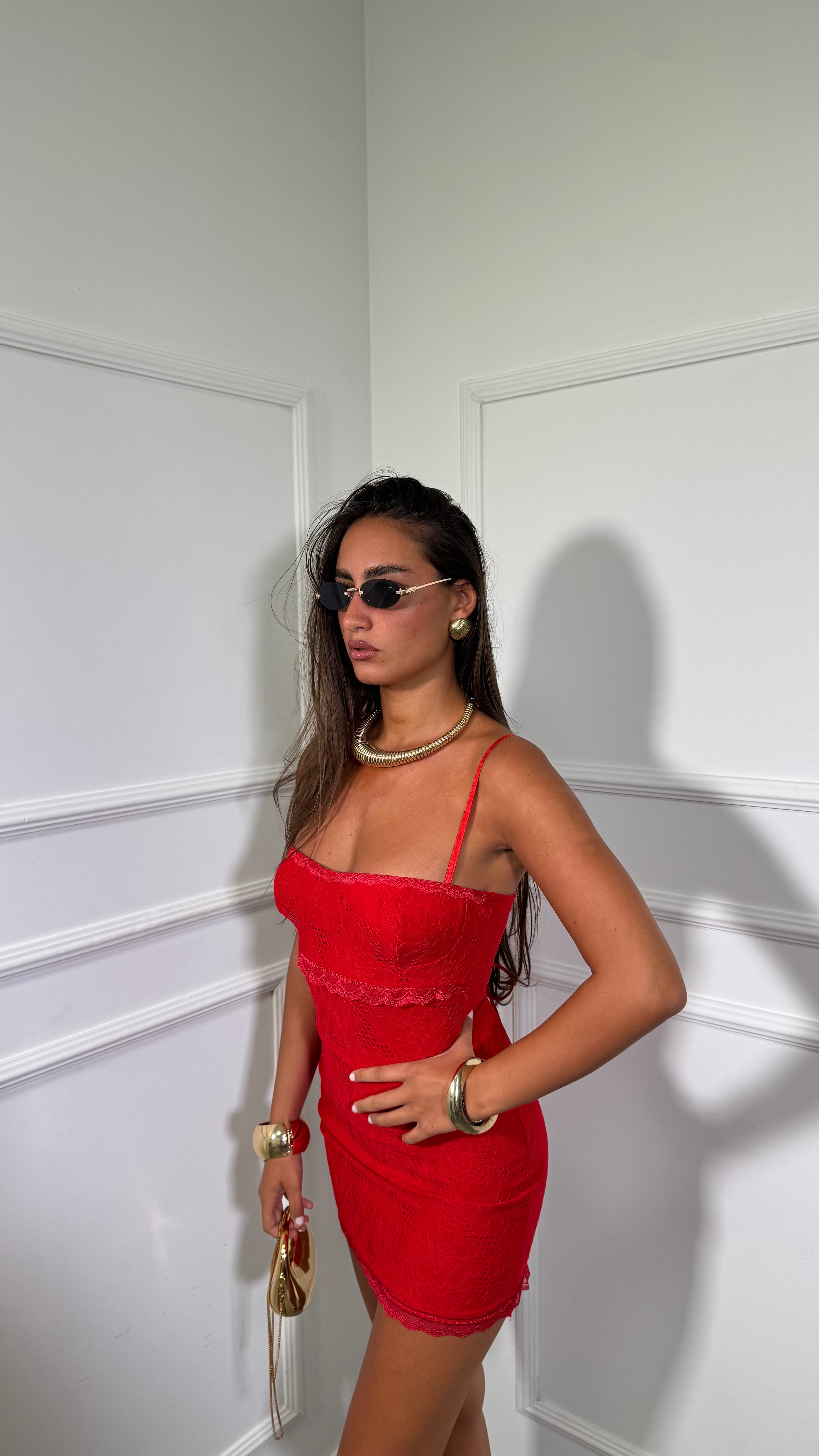 Abito corto in pizzo San gallo rosso 6038