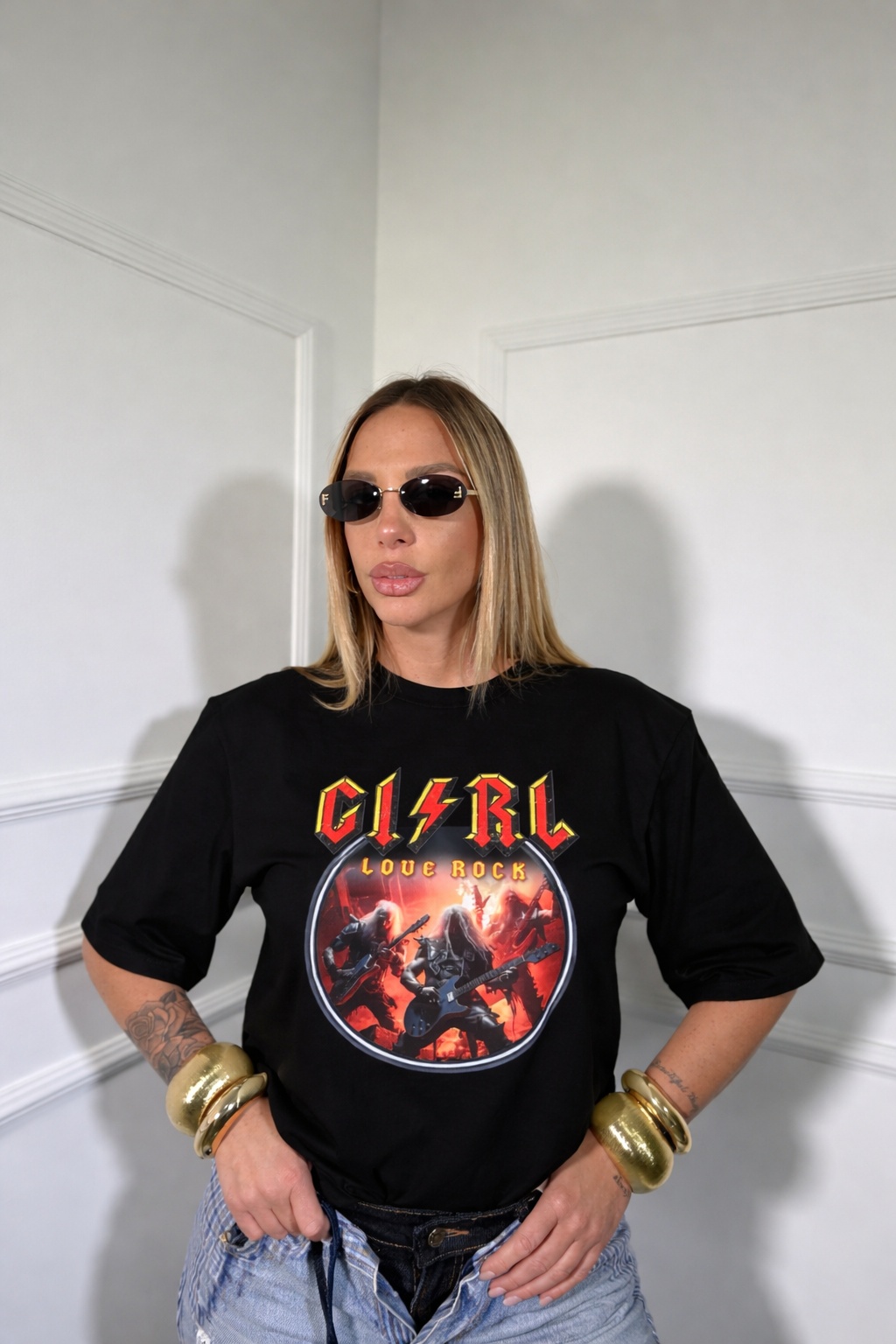 T-shirt oversize Girl nera