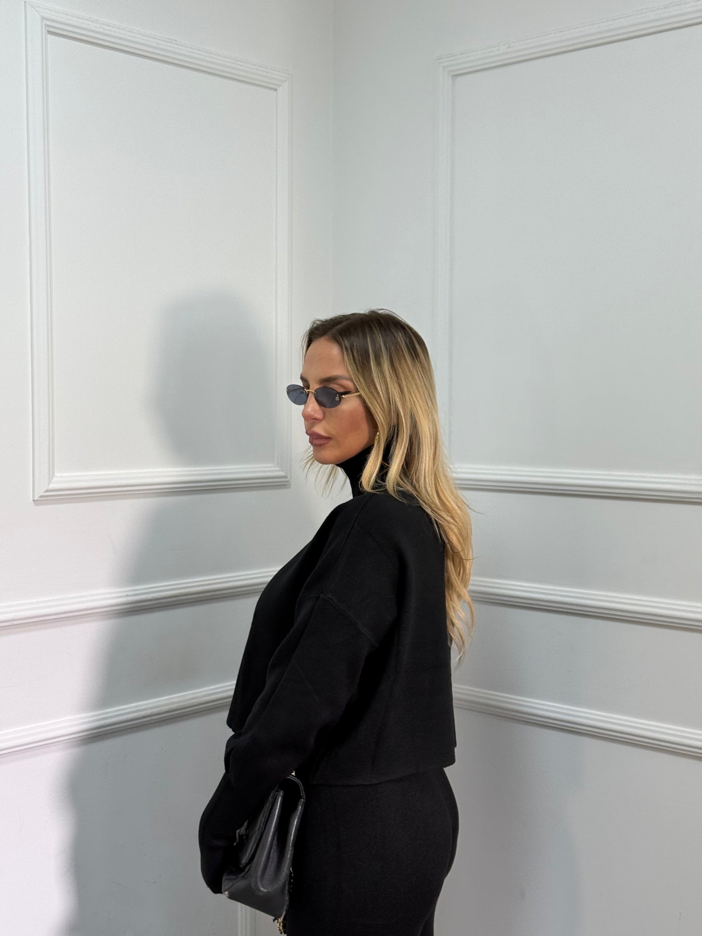 Coordinato lana rasata collo alto Alaska nero g106