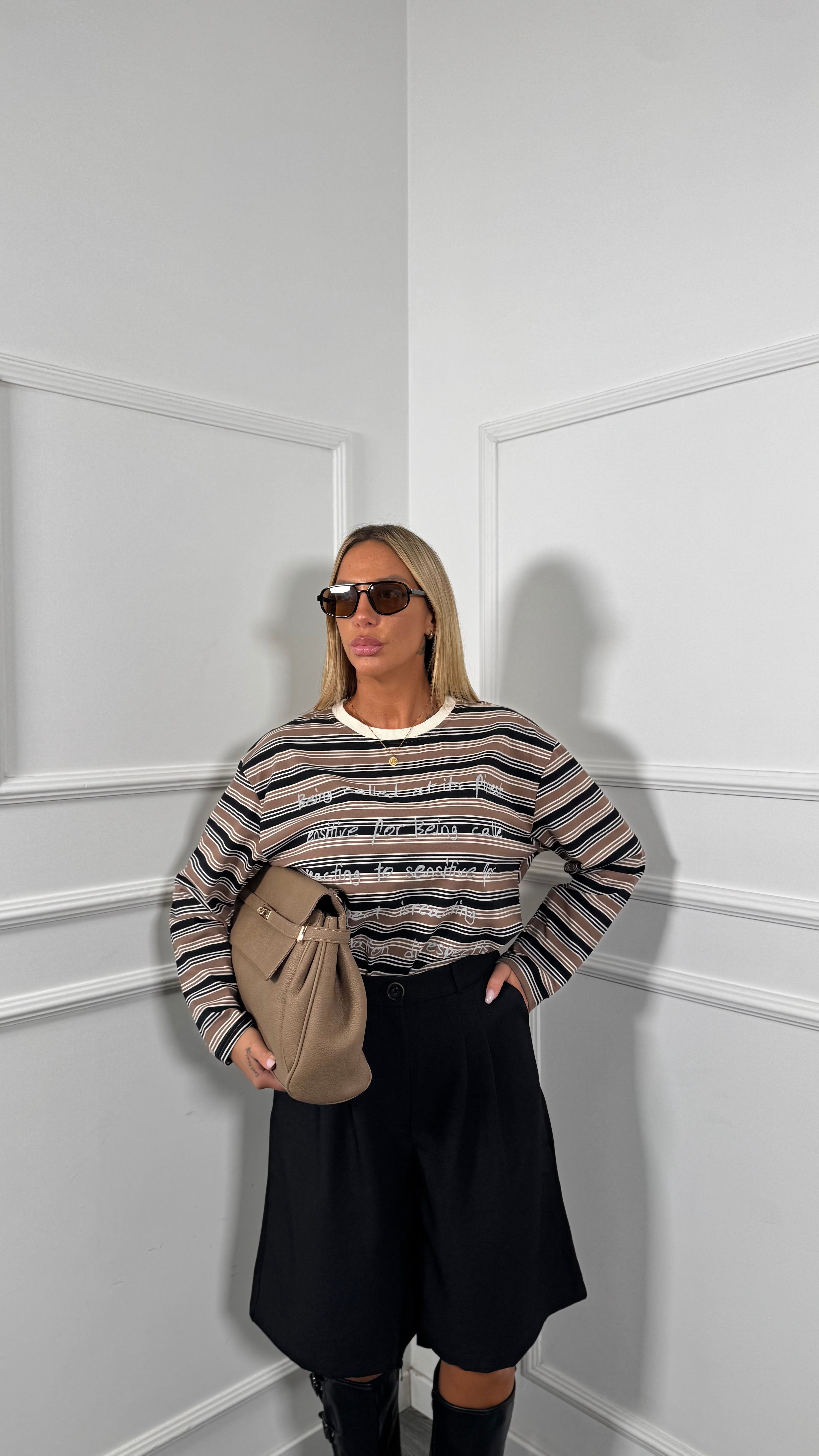 Bermuda in crepe Brooklyn nero 2810