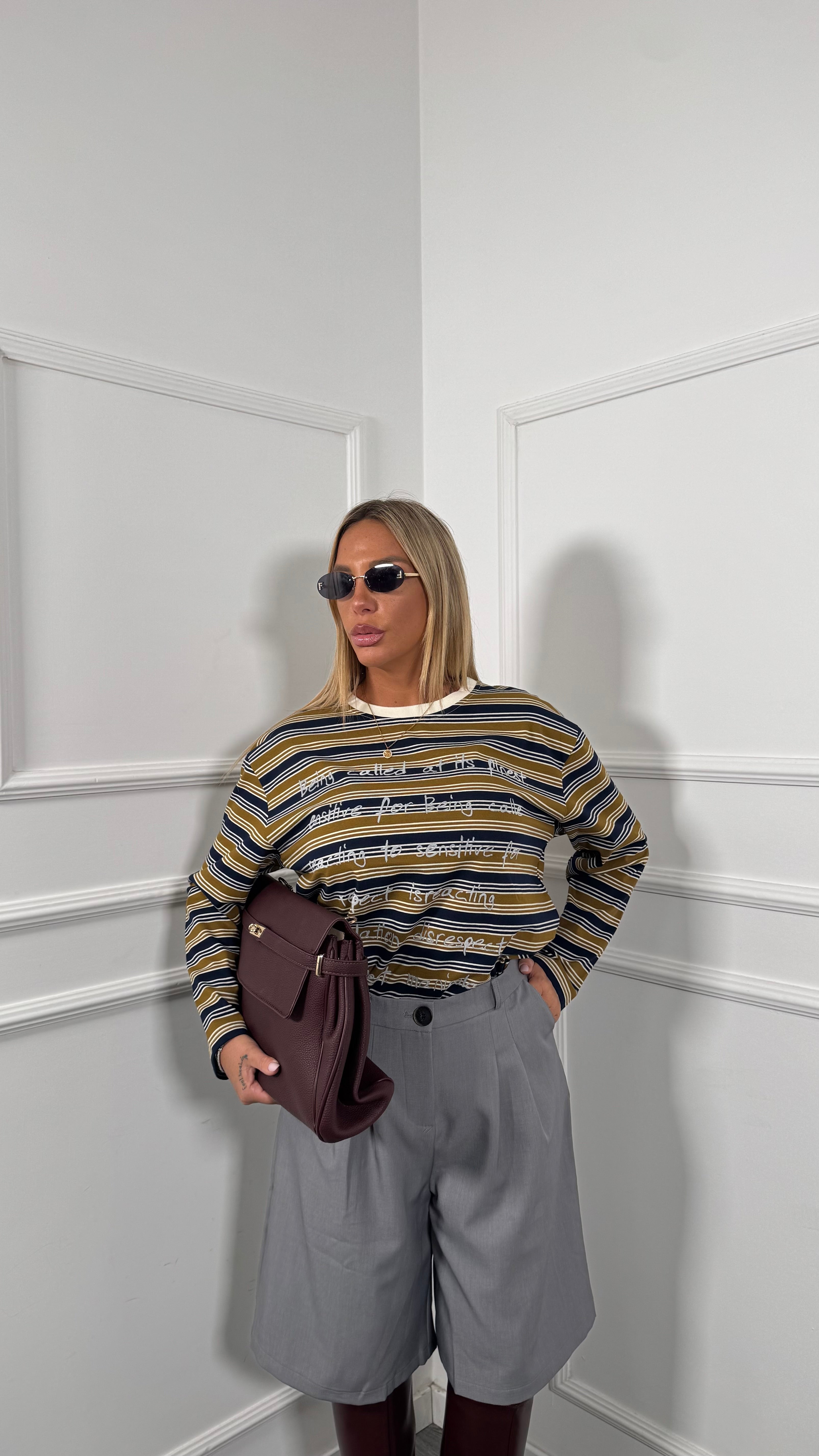 Bermuda in crepe Brooklyn grigio 2810
