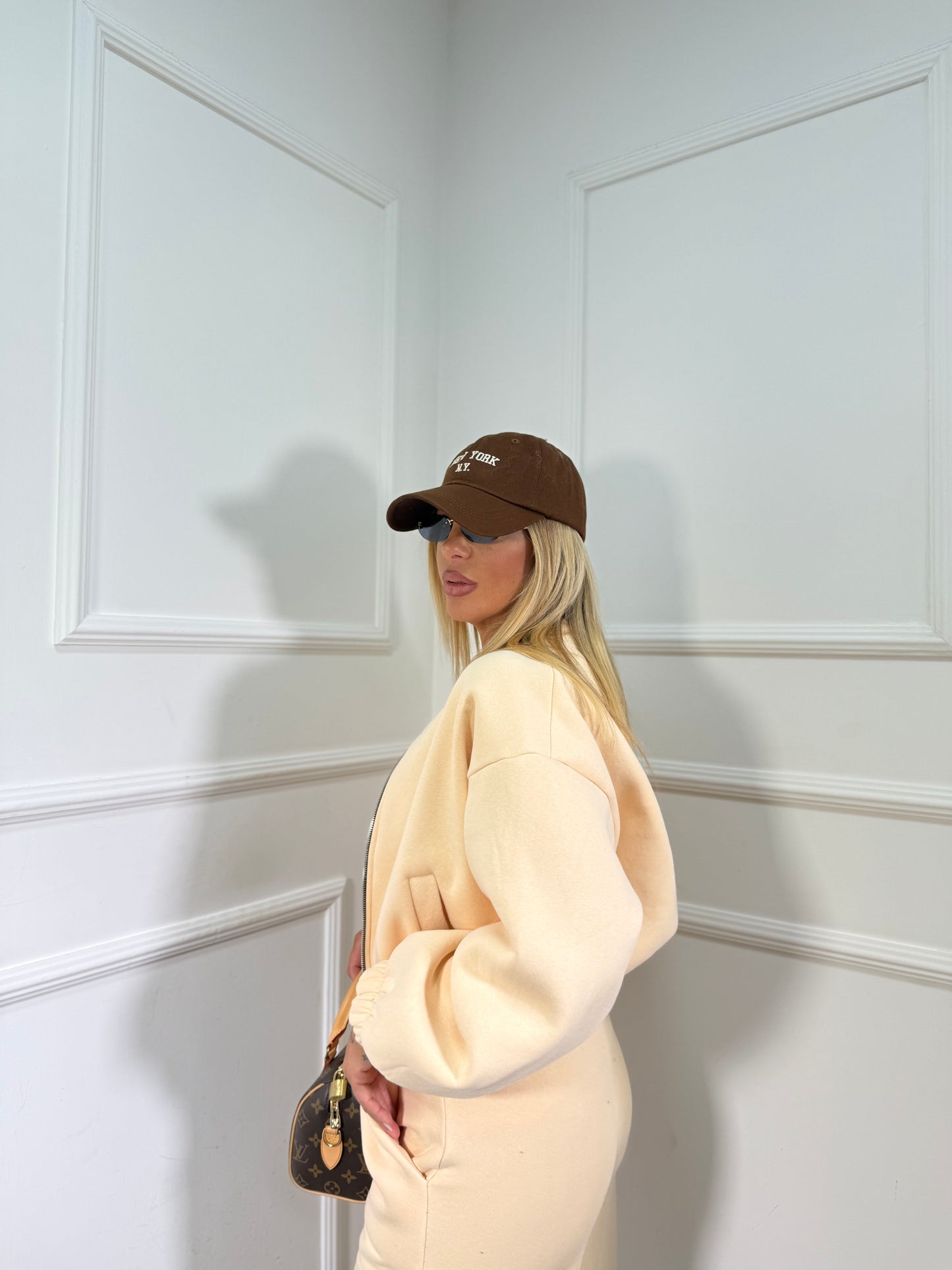 Coordinato in tuta Coffee burro 22624