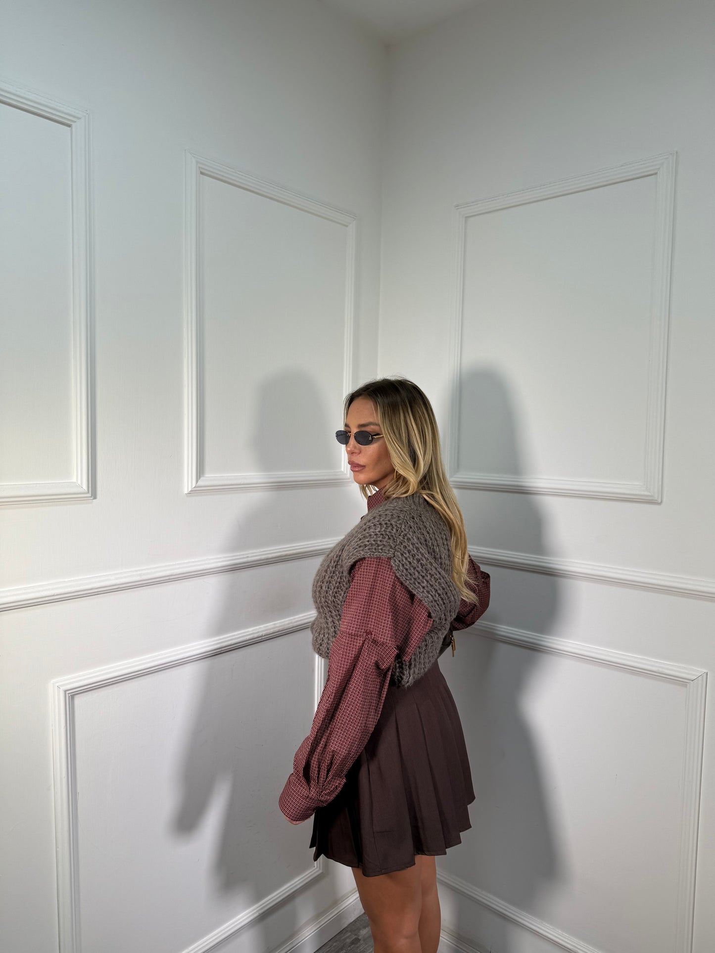 Pantagonna con pieghe e cintura Gossip cacao 68101