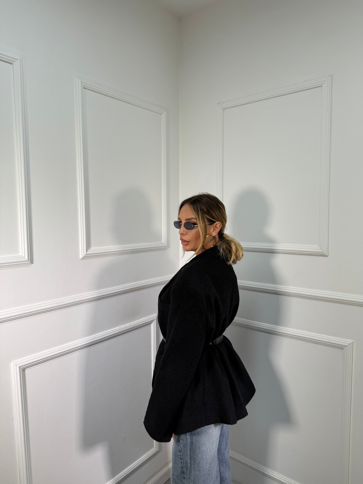 Blazer oversize con spalline in lana cotta nero gc04 9833