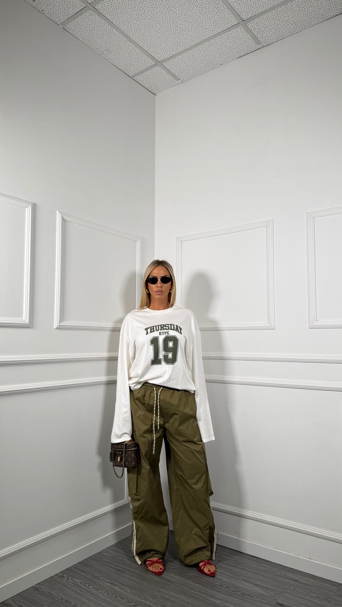 Pantaloni palazzo cargo tessuto tecnico by lumina verde khaki 5924