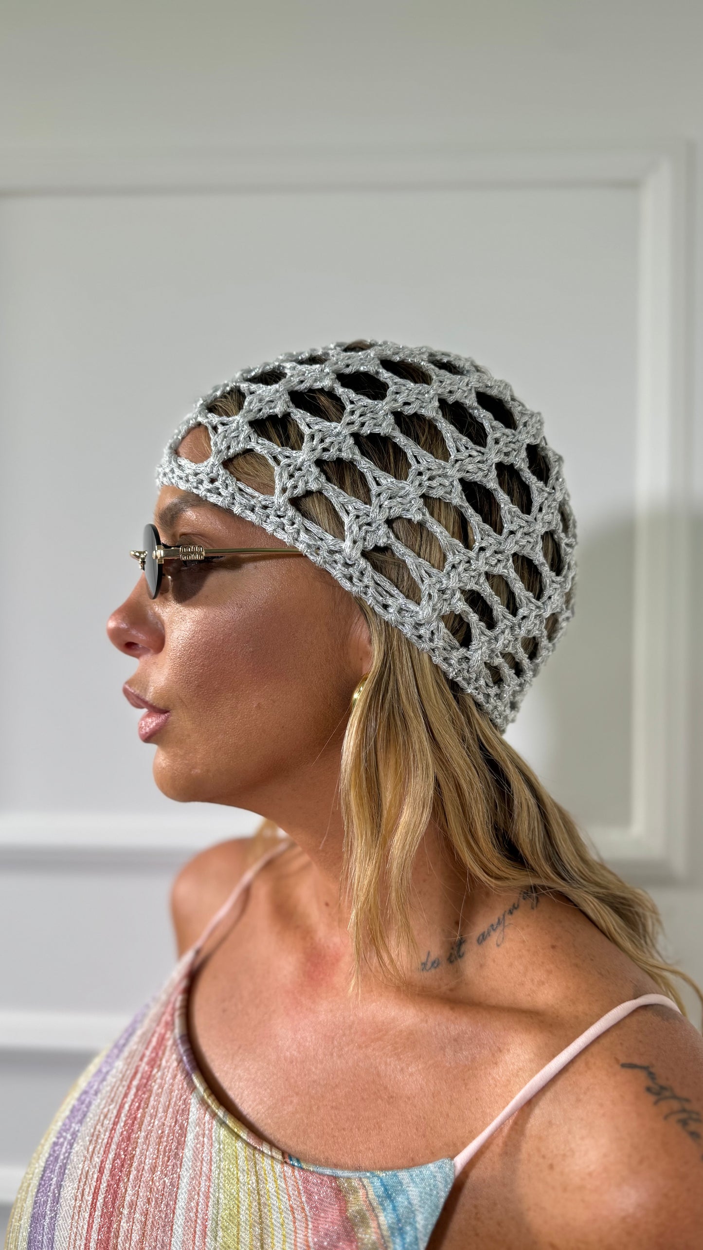 Cuffietta in filo laminato argento