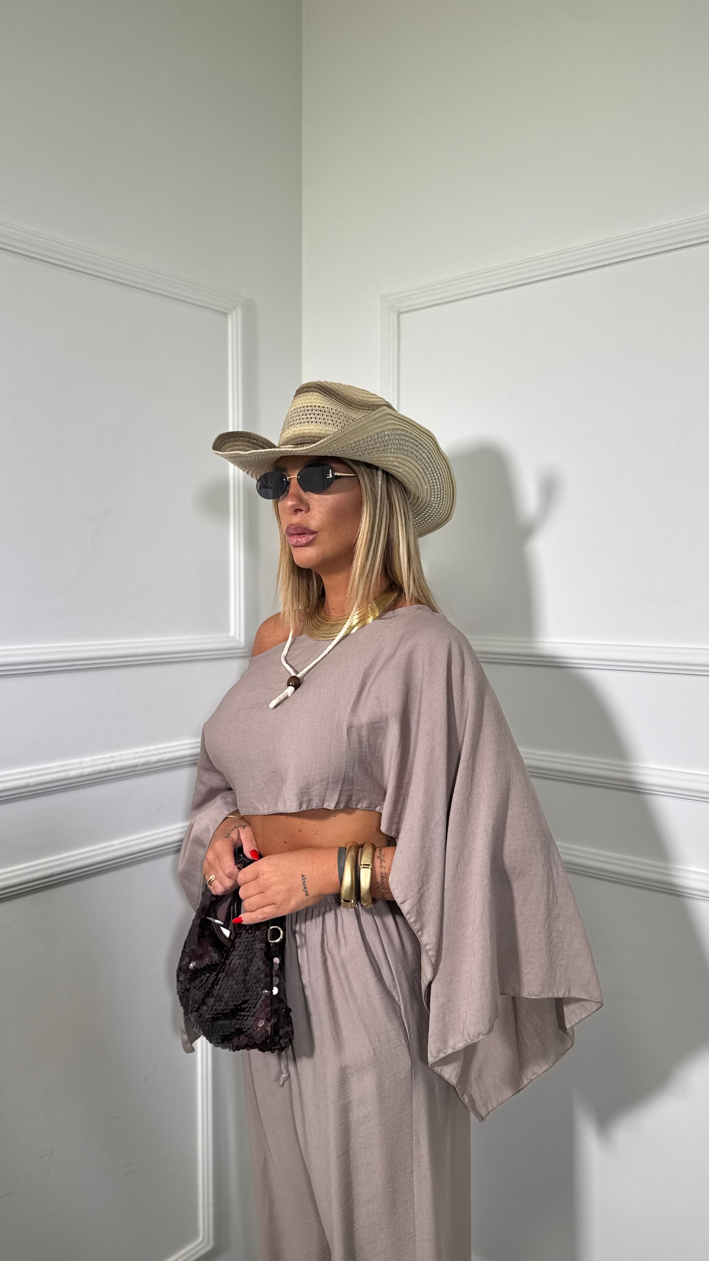 Coordinato in viscosa con top asimmetrico Clodia taupe 7060