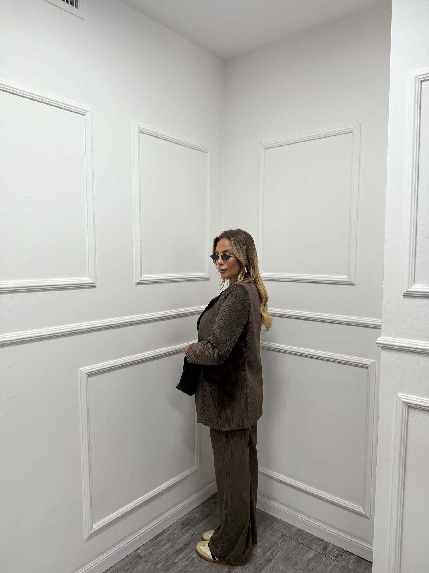 Tailleur a costine in velluto Evelin cioccolato 2073