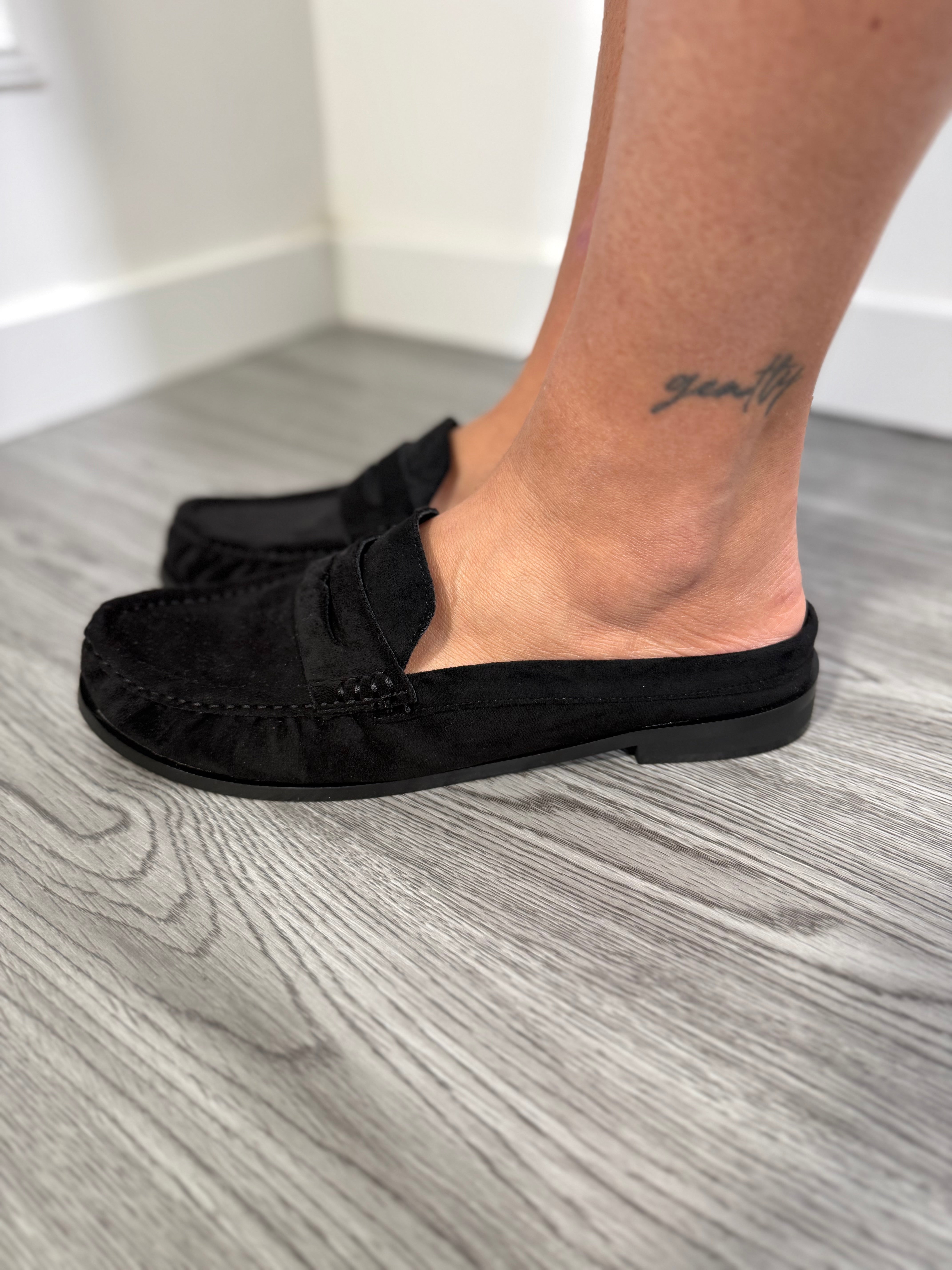 Mocassino a sabout eco camoscio nero h81265m