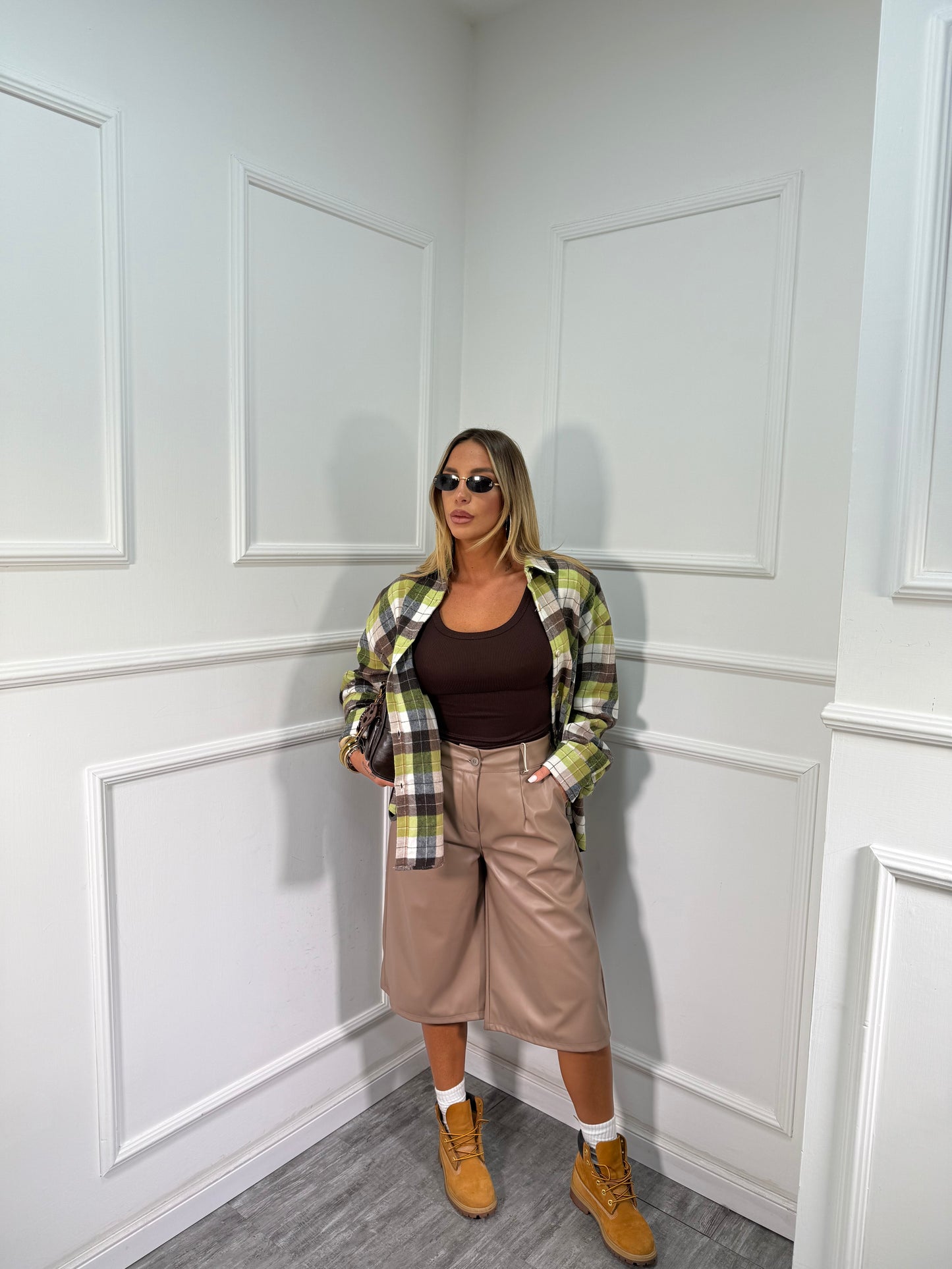 Bermuda in ecopelle Orlando taupe 18197