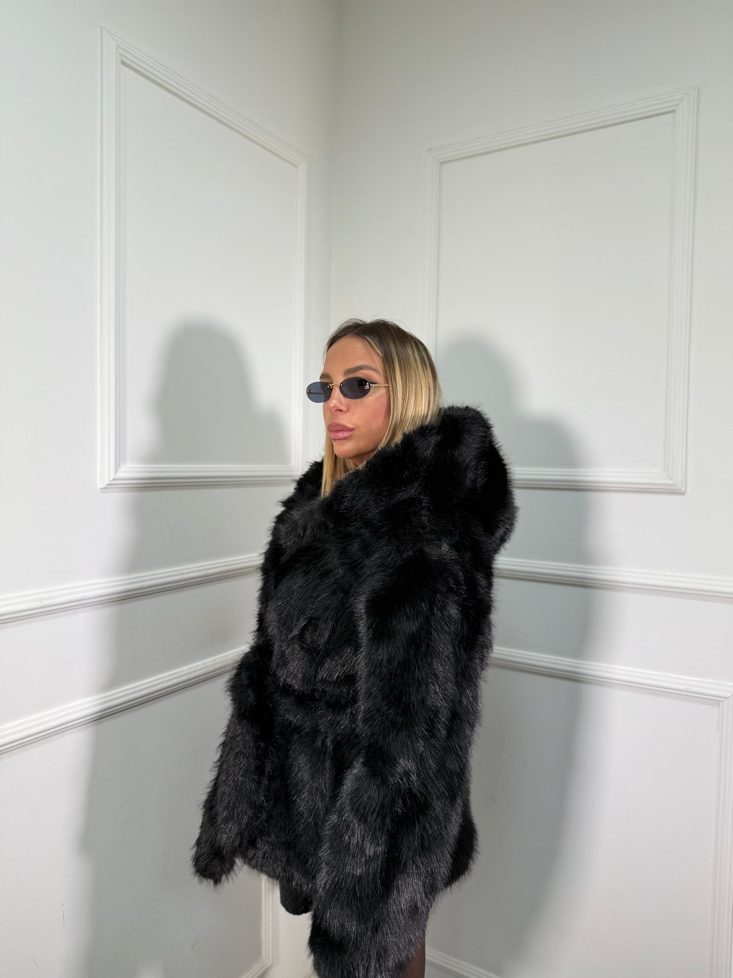 Ecofur con cappuccio e fusciacca Colmar nera 1606