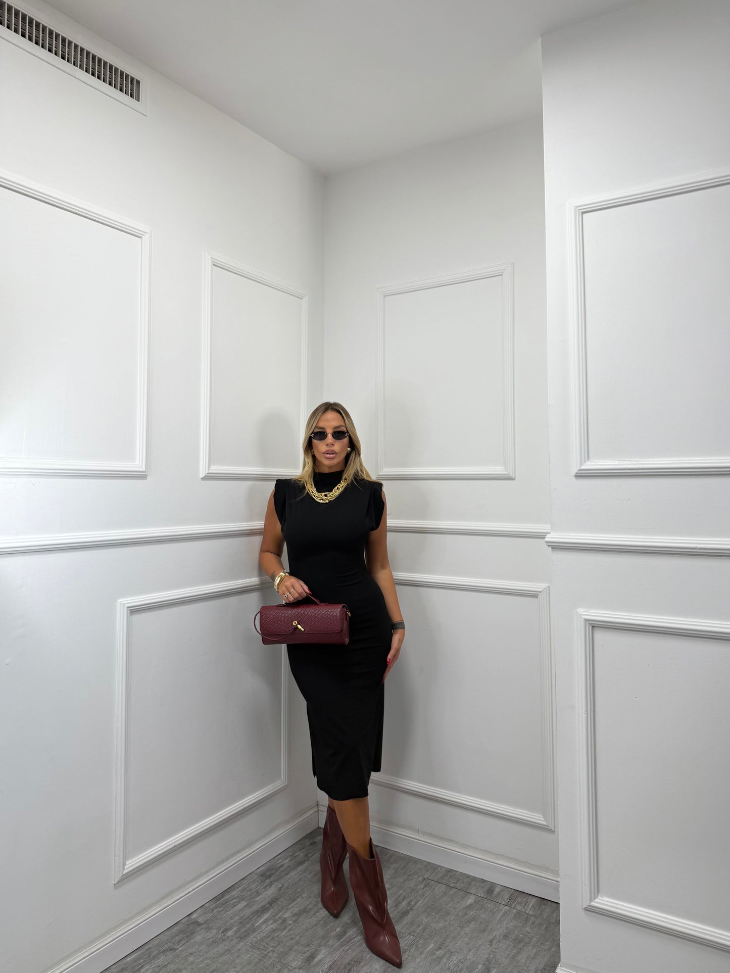 Abito midi con spalline Delia nero