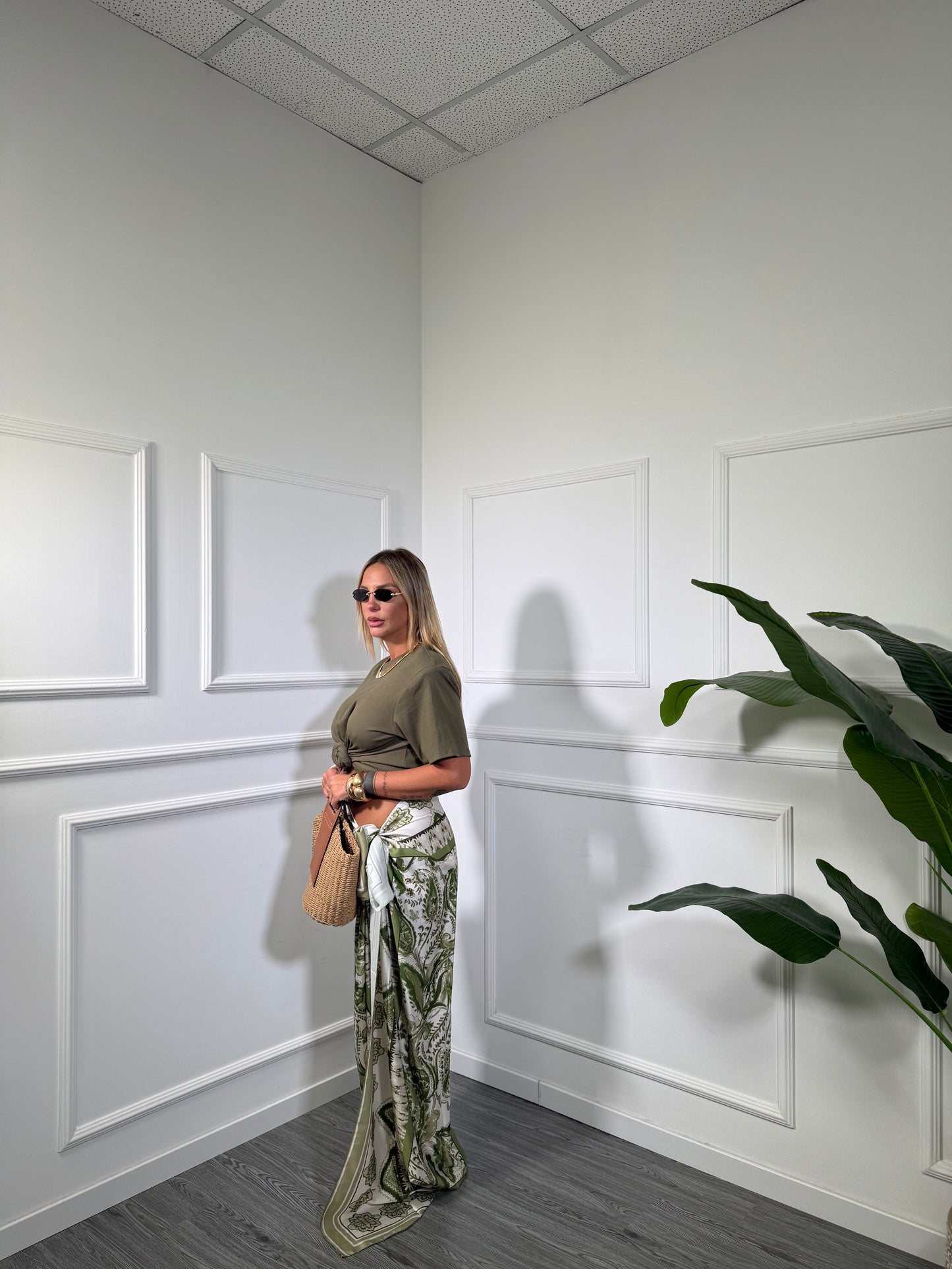 Pareo in satin midi Saint Tropez verde c805-7