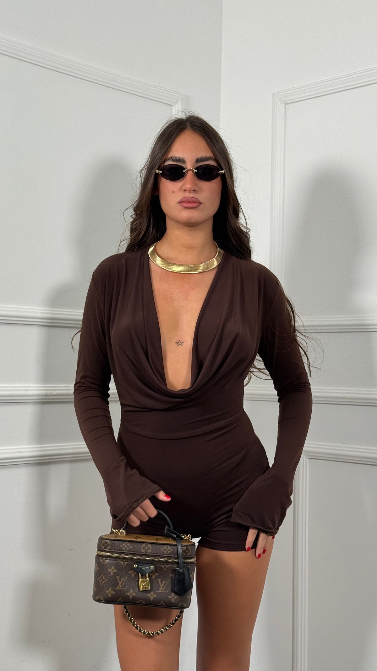 Jumpsuit corta in lycra scollo a bicchiere cioccolato 19350