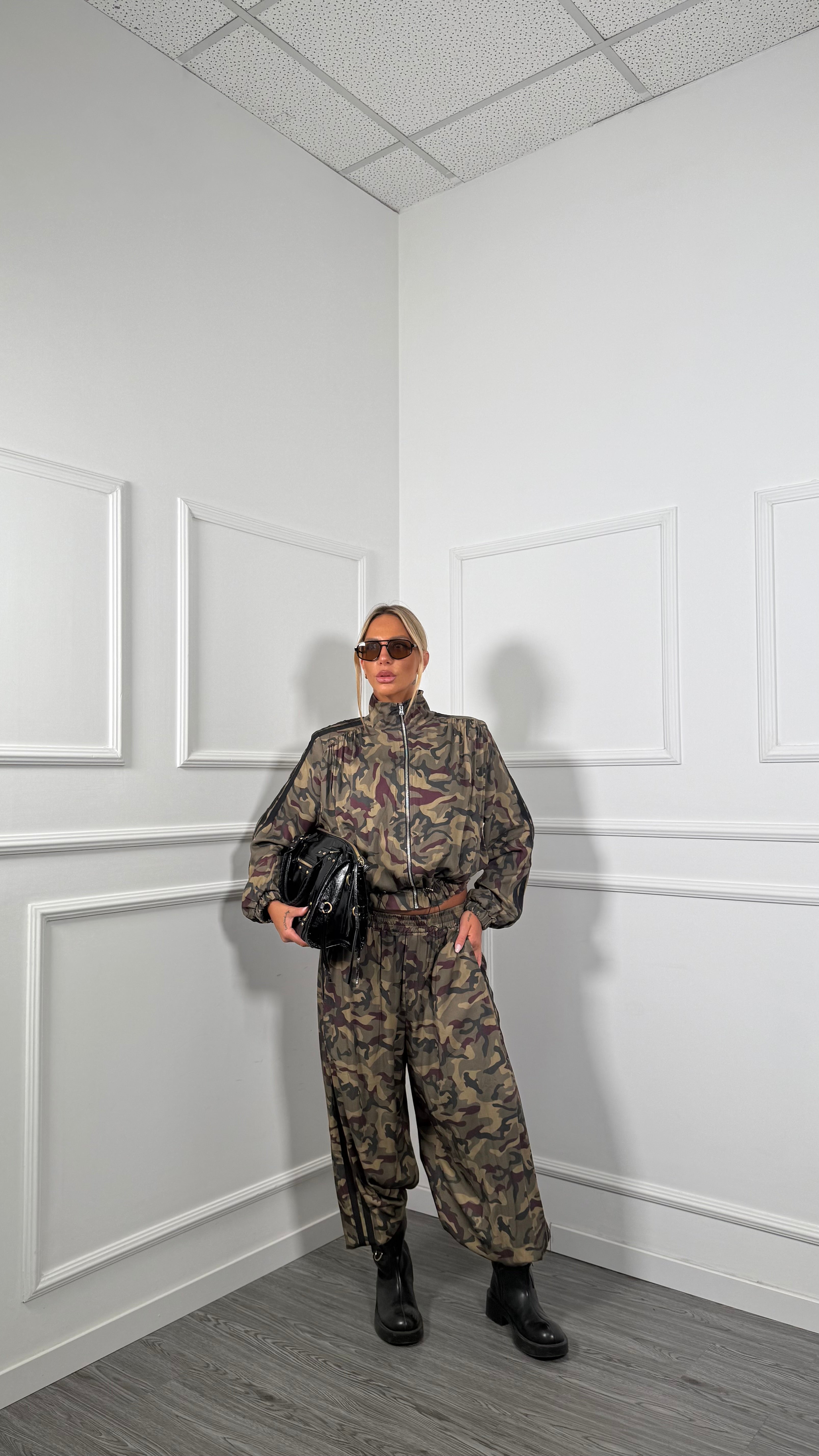 Coordinato militare con bande laterali Military by lumina ld6213