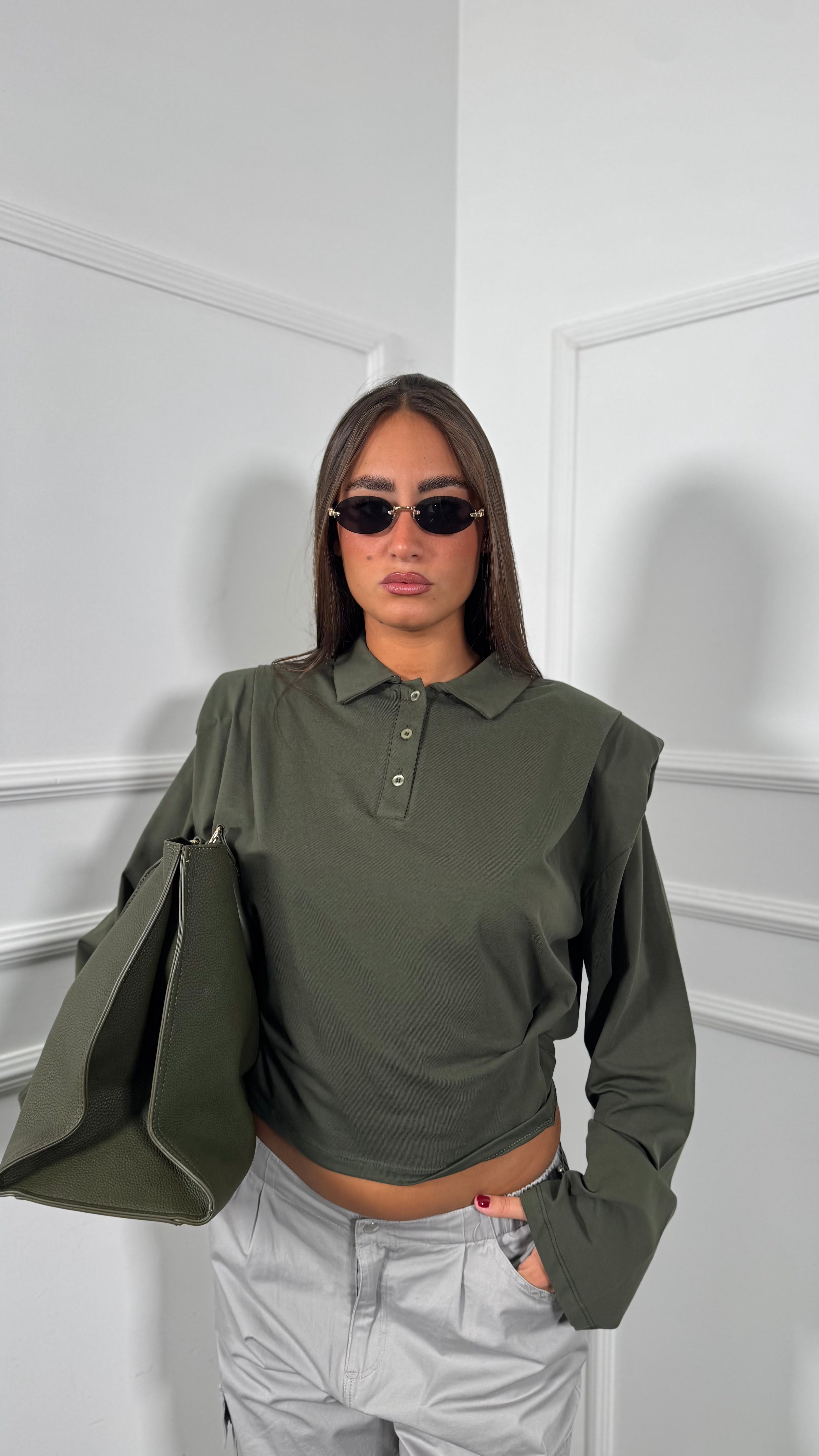 Polo Crop in cotone con spalline by justwest Timoty verde militare jw1994