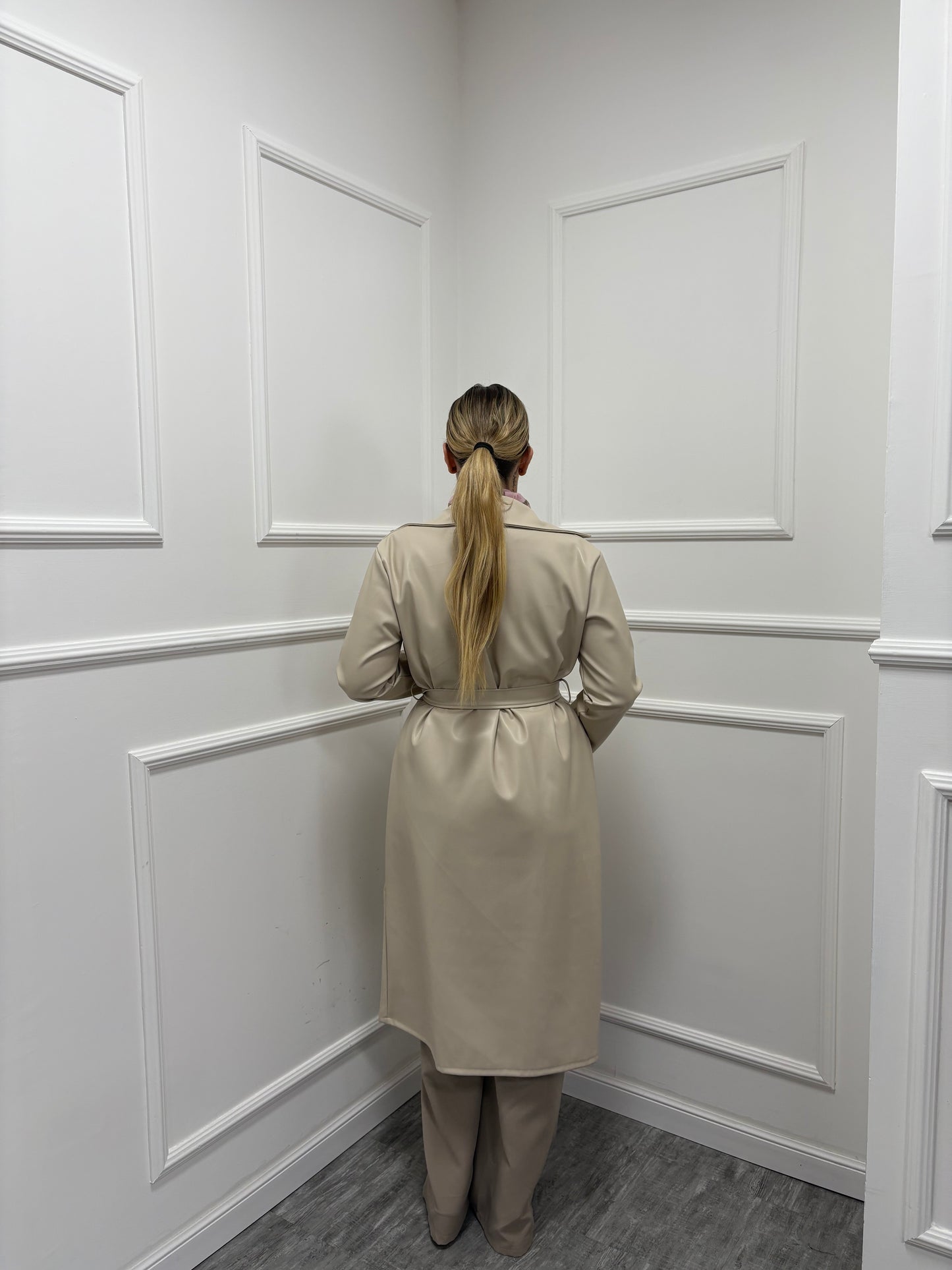 Trench ecopelle beige