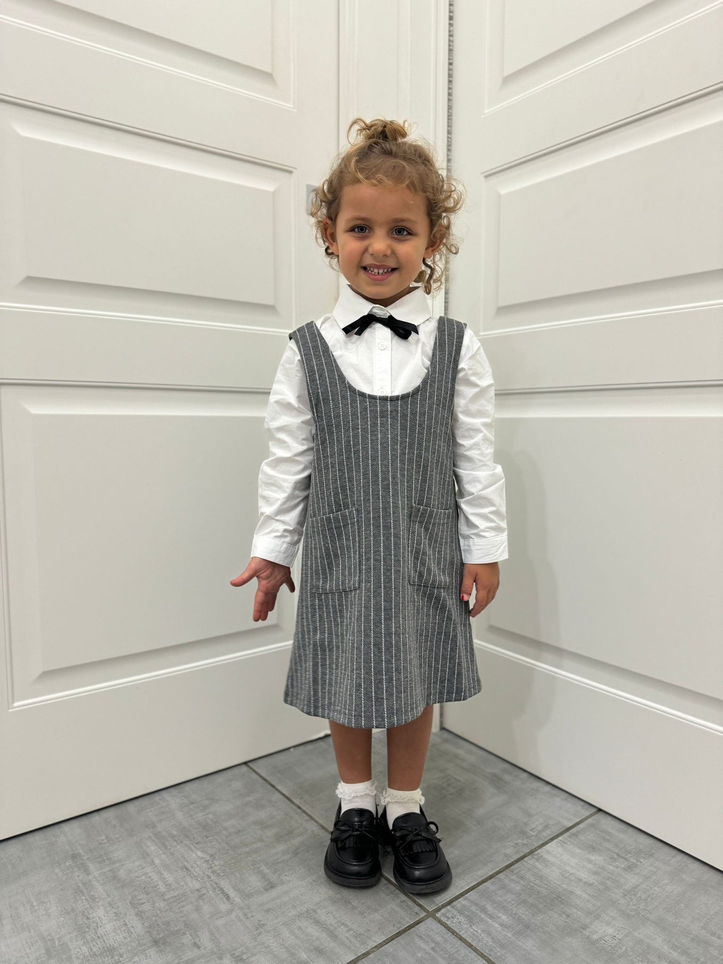 Dress gessato grigio con camicia compresa kids