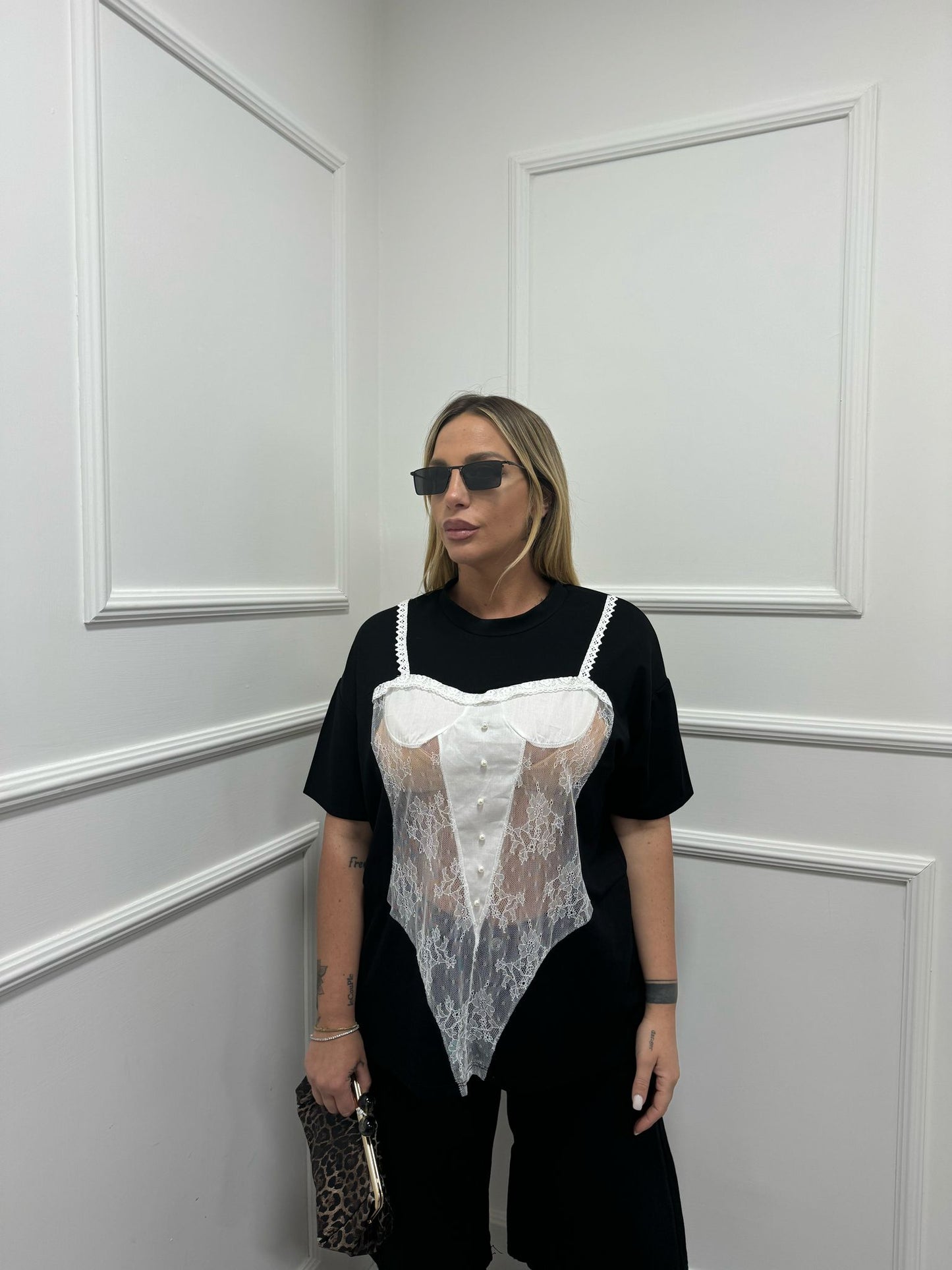 Shirt body pizzo nera HP8273