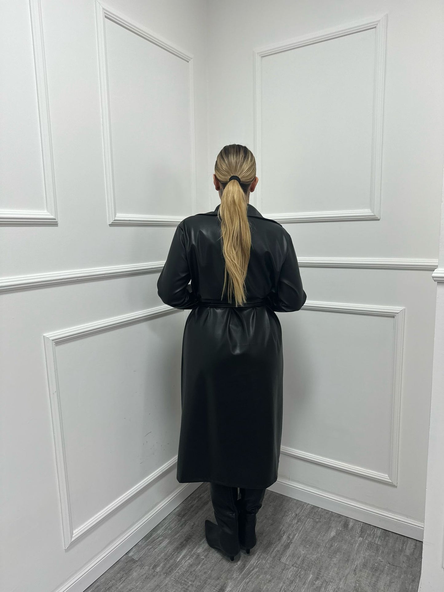 Trench ecopelle nero