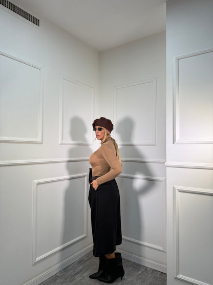 Bermuda in lana con cintura Bradley by justwest nero 2664p