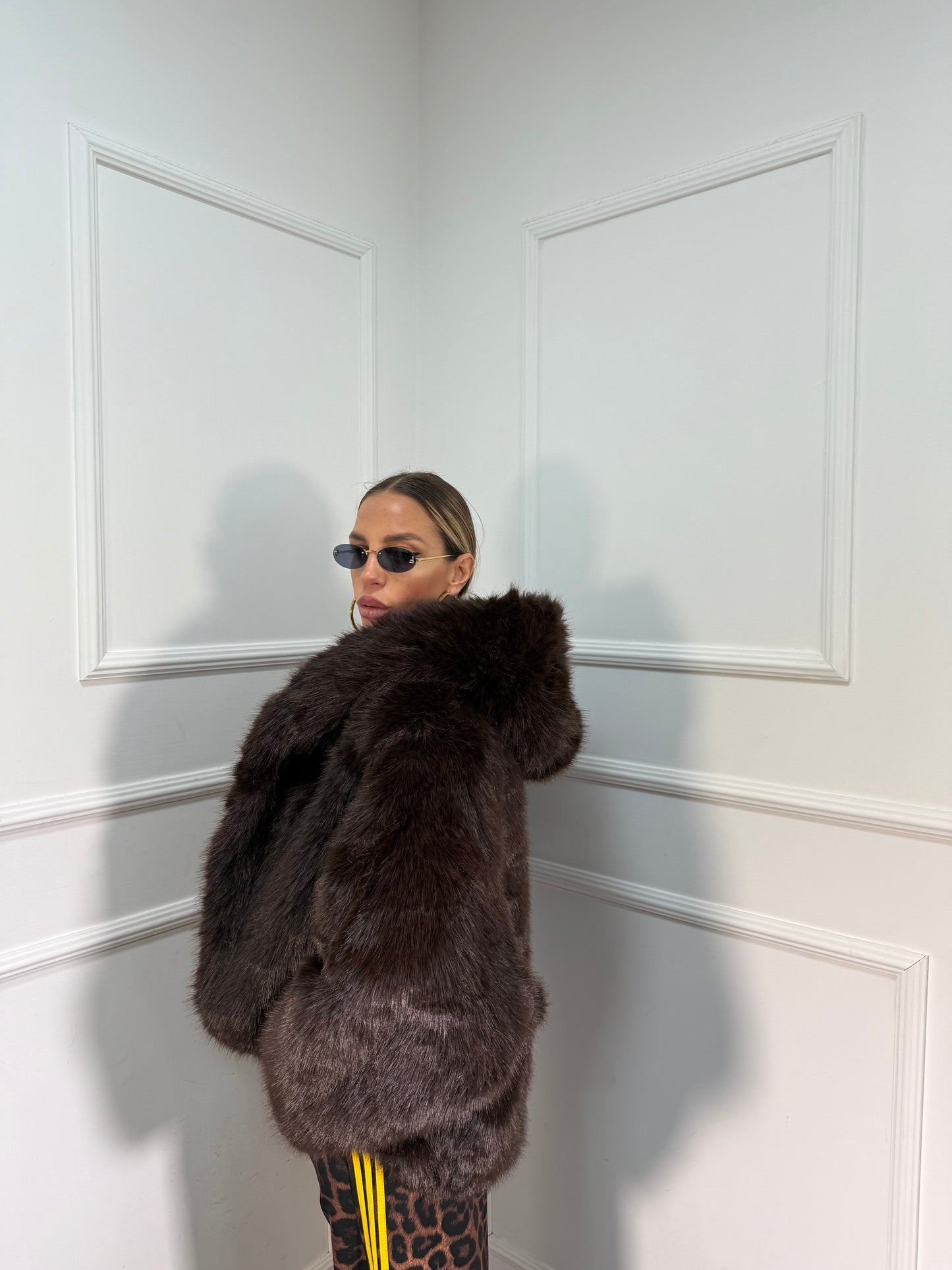 Ecofur oversize con cappuccio cioccolato 2102