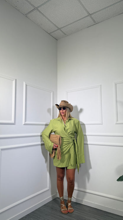 Abito corto portafoglio con spalline misto lino Tulum verde avocado 7119
