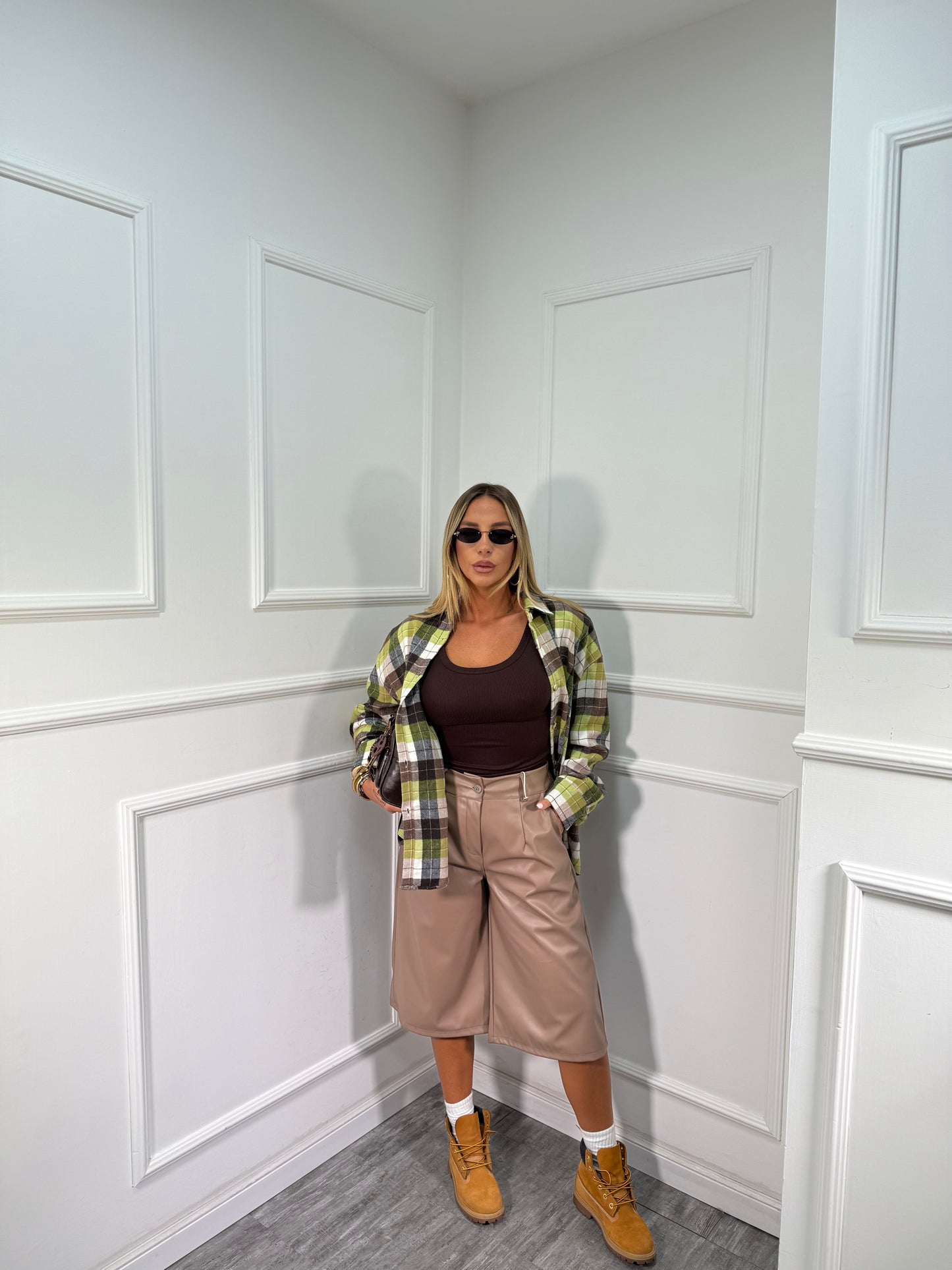 Bermuda in ecopelle Orlando taupe 18197