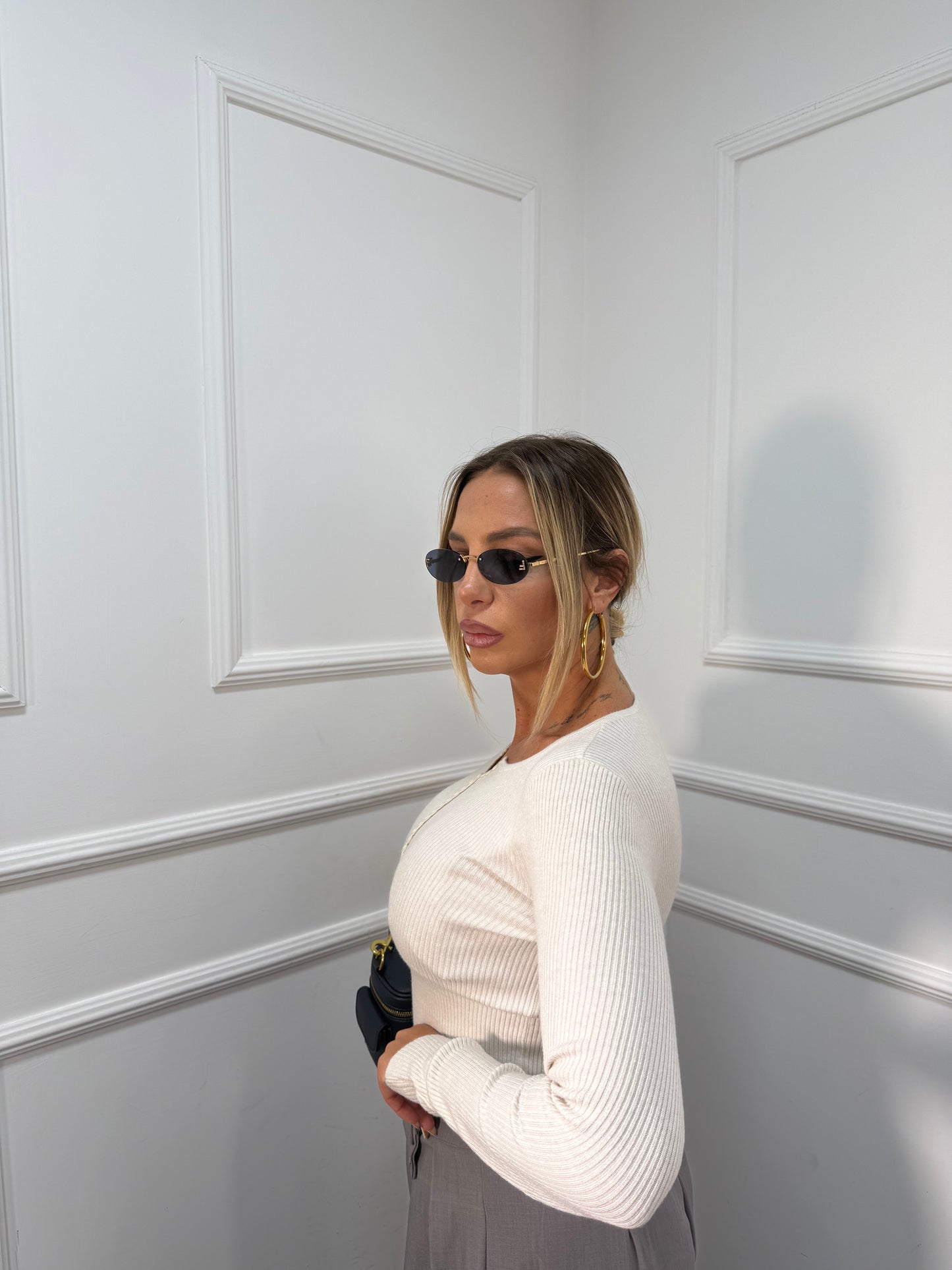 Maglioncino lana rasata a costine con bottoncini vari colori qf8158