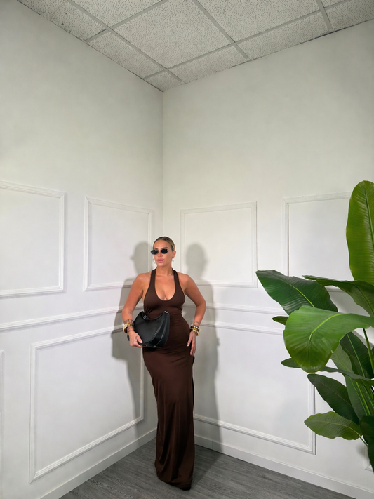 Abito midi in lycra scollato sul retro Maya cioccolato