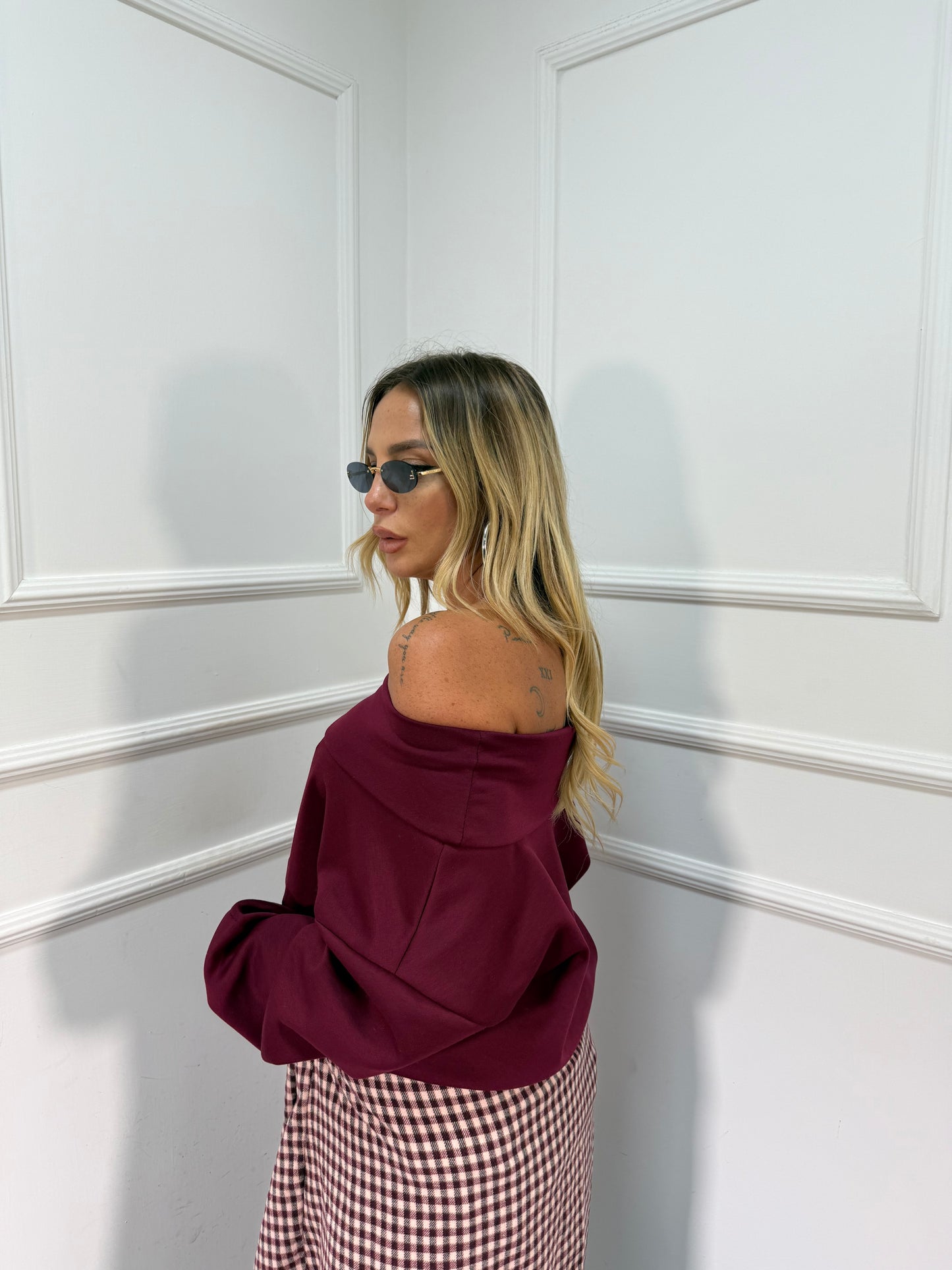 Felpa scollo a barca bordeaux 97037