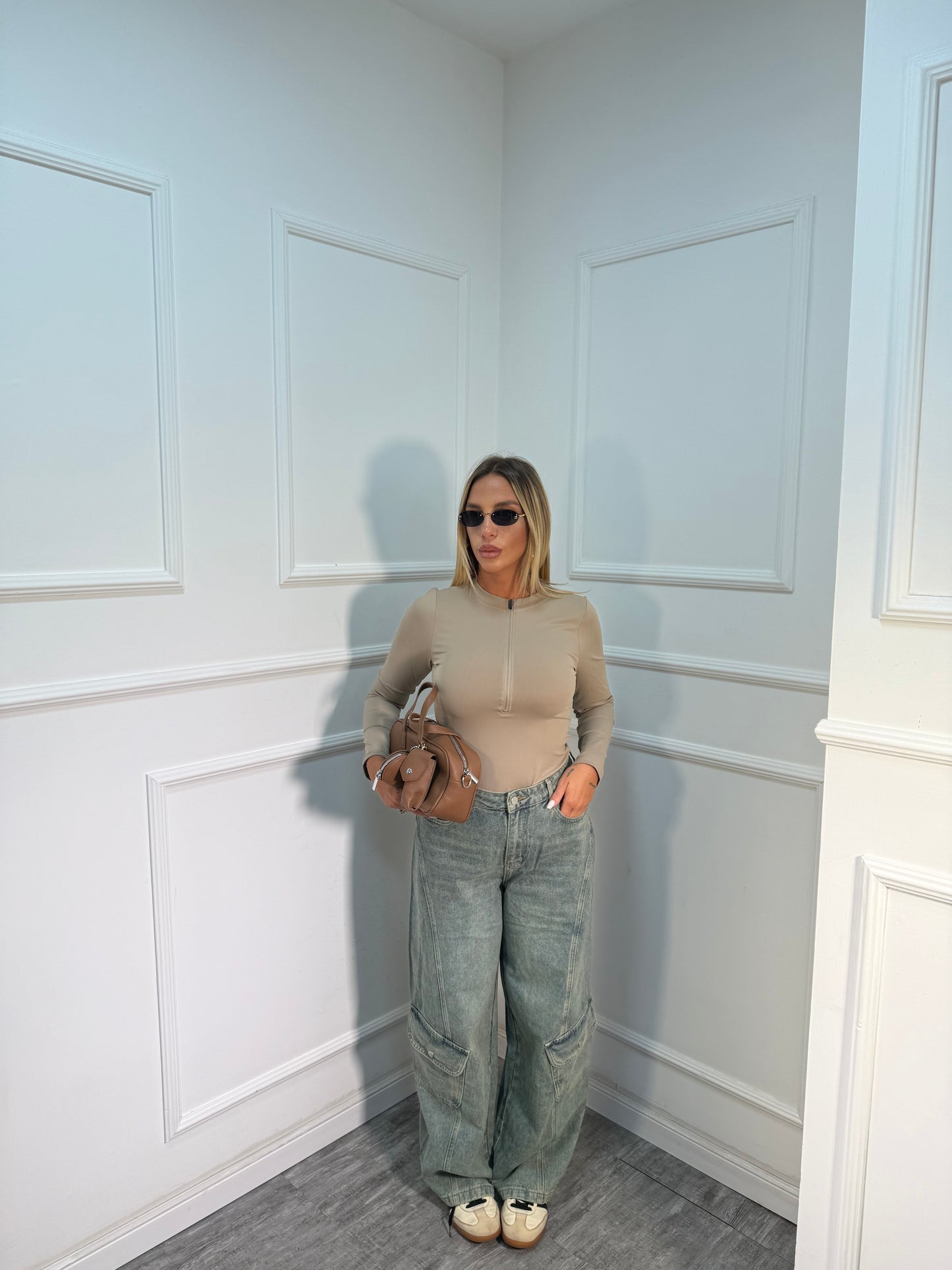 Body con zip modellante taupe bzm022